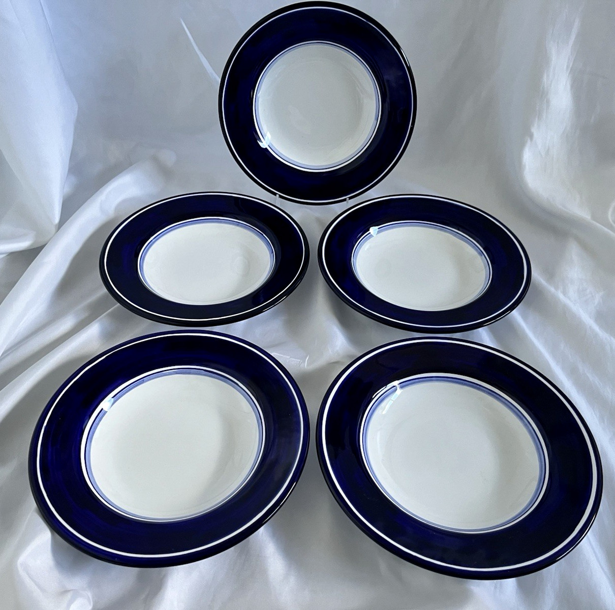 Set of 3 hand-painted Ceramiche Cosmolena bowls cobalt blue-hand painted-Italy