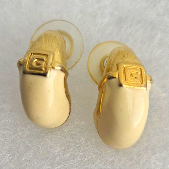 Vintage Givenchy Signed Crescent Stud Earrings Gold Tone Ivory Enamel RARE