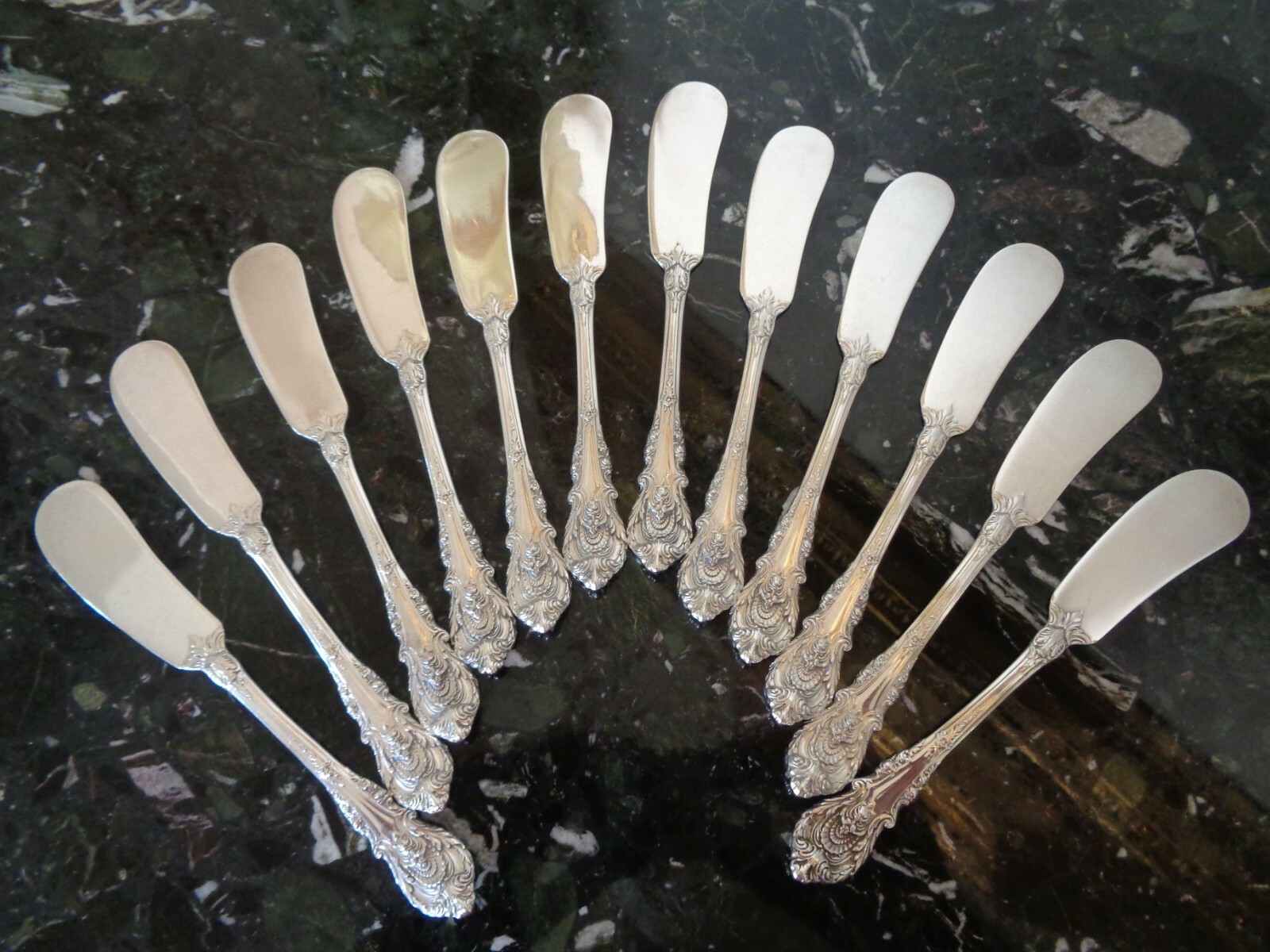 12 WALLACE SIR CHRISTOPHER STERLING SILVER FLAT BUTTER SPREADER KNIFE FLATWARE