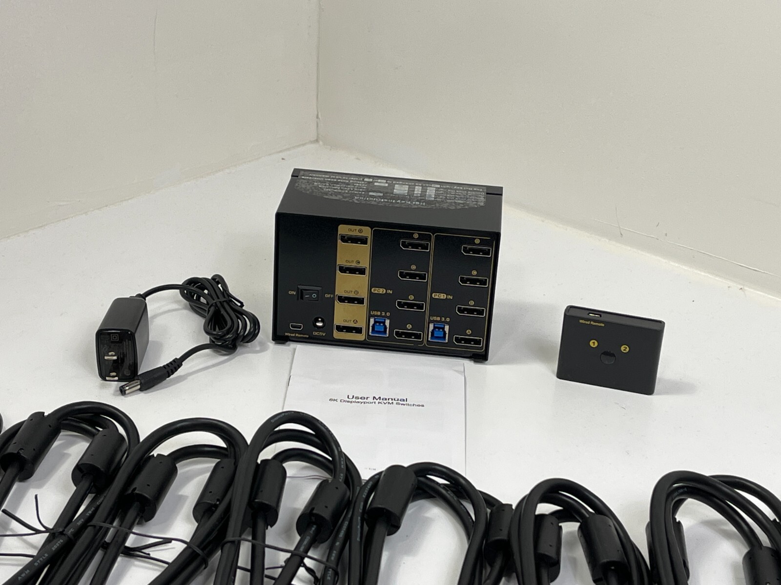 CKLau 2 Port USB 3.0 Quad Monitor Displayport KVM Switch - CKLau-624DP-4 - NEW