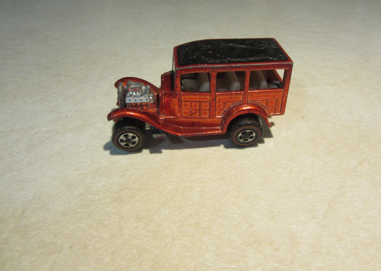 Vintage Hot Wheels Redline 1969  Red Classic \'31 Ford Woody - Nice