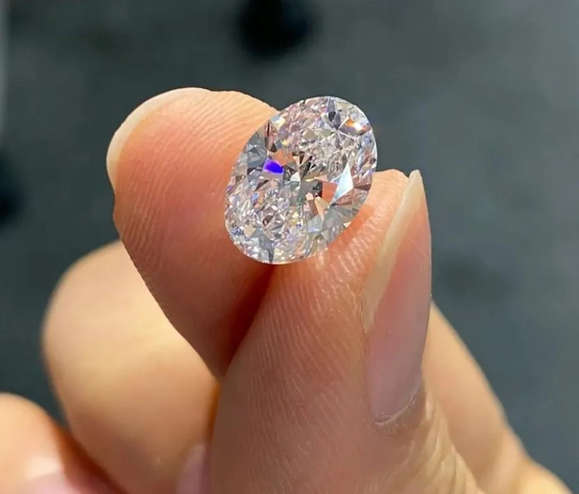 Certified 3 Ct Lab Grown Diamond Oval Cut VVS1 Clarity D Color CVD Loose Diamond