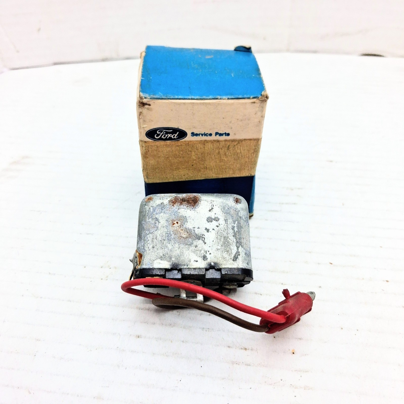 NOS FORD 1969 GALAXIE 1970 MUSTANG THUNDERBIRD WARNING LIGHT RELAY C9AZ-10C838-A