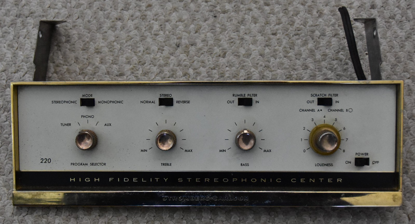 Stromberg-Carlson 220 Faceplate. Knobs, Brackets Stromberg-Carlson 220 Faceplate. Knobs, Brackets