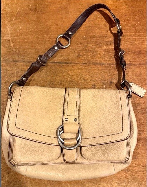 Vintage Y2K Coach Chelsea/Soho Bag w/Leather Strap & Hangtag Vintage Y2K Coach Chelsea/Soho Bag w/Leather Strap & Hangtag