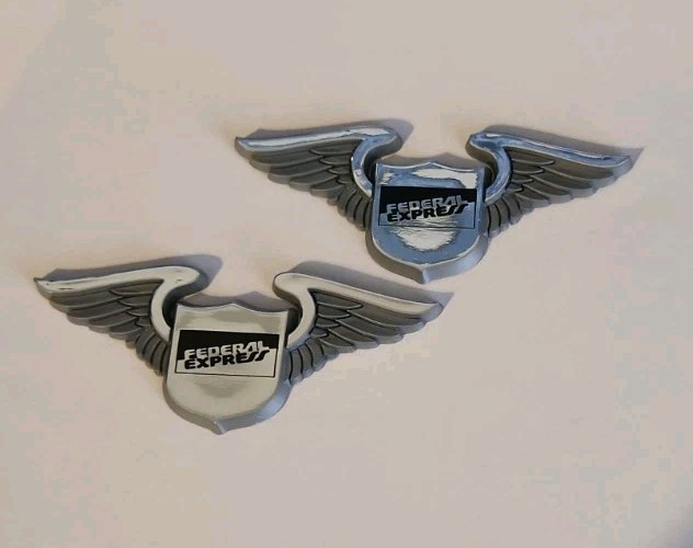 1980s Federal Express Junior Pilot Wings Plastic Adhesive Badge FedEx Toy