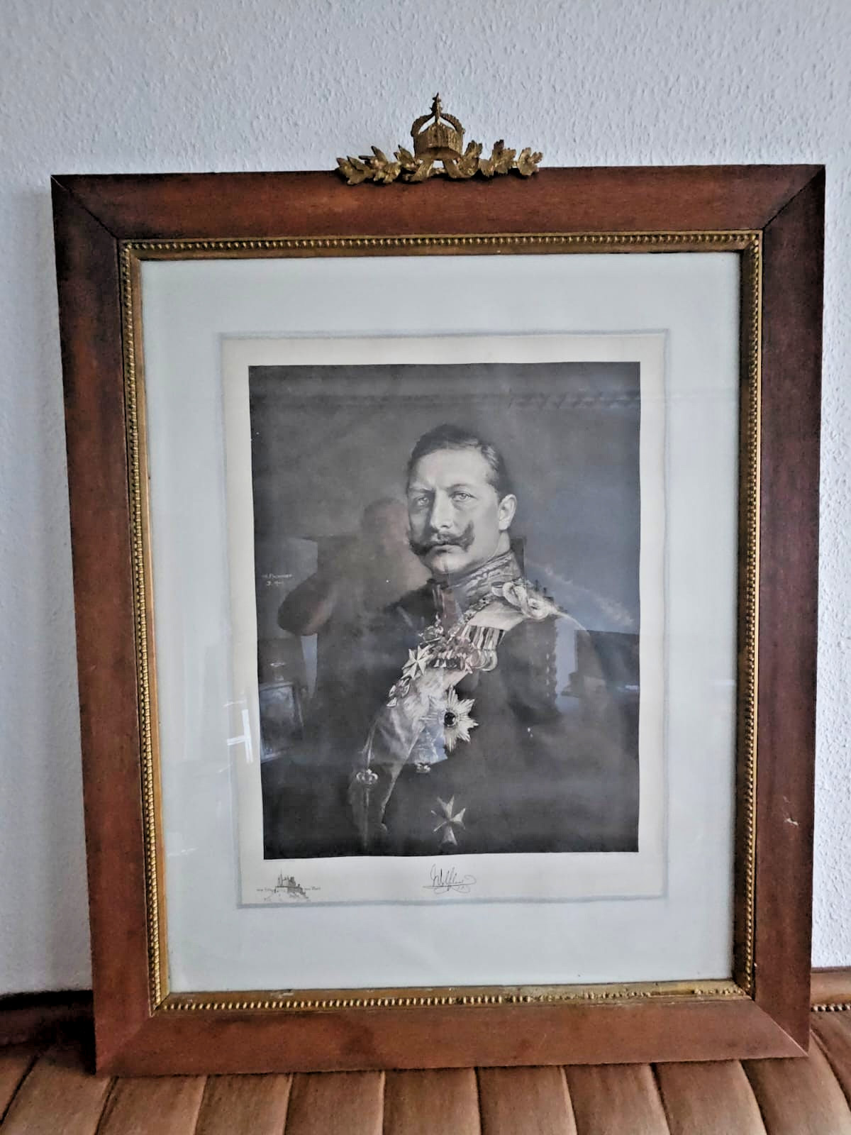 Kaiser Wilhelm II Hanns Fechner 1901 large portrait magnificent frame castle provenance