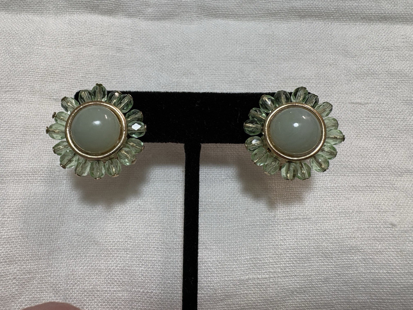 Vintage Ciner Light Green Glass Gold Tone Clip Earrings Signed Estate EUC 1”