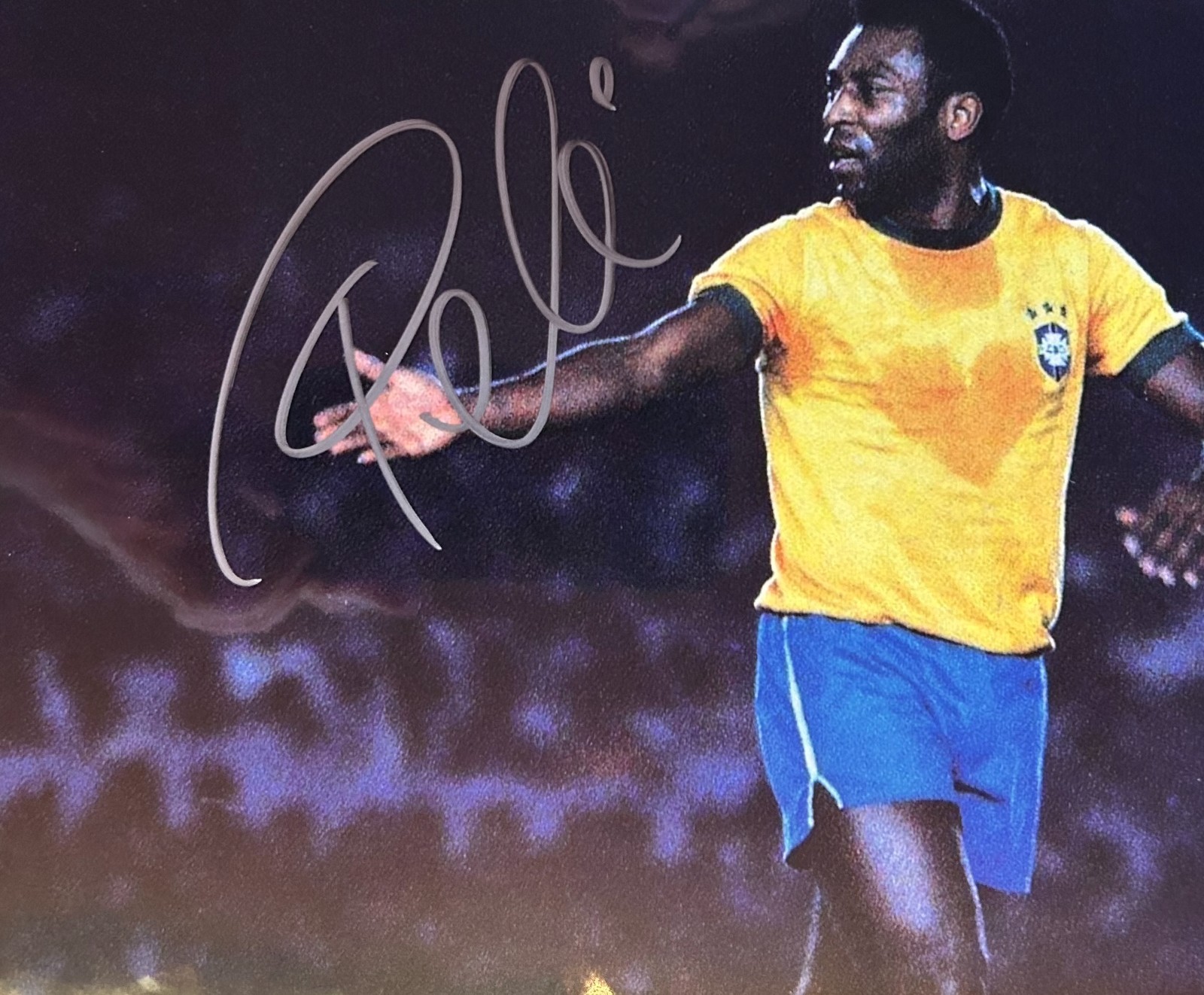 Pelé  Signed 8x10\