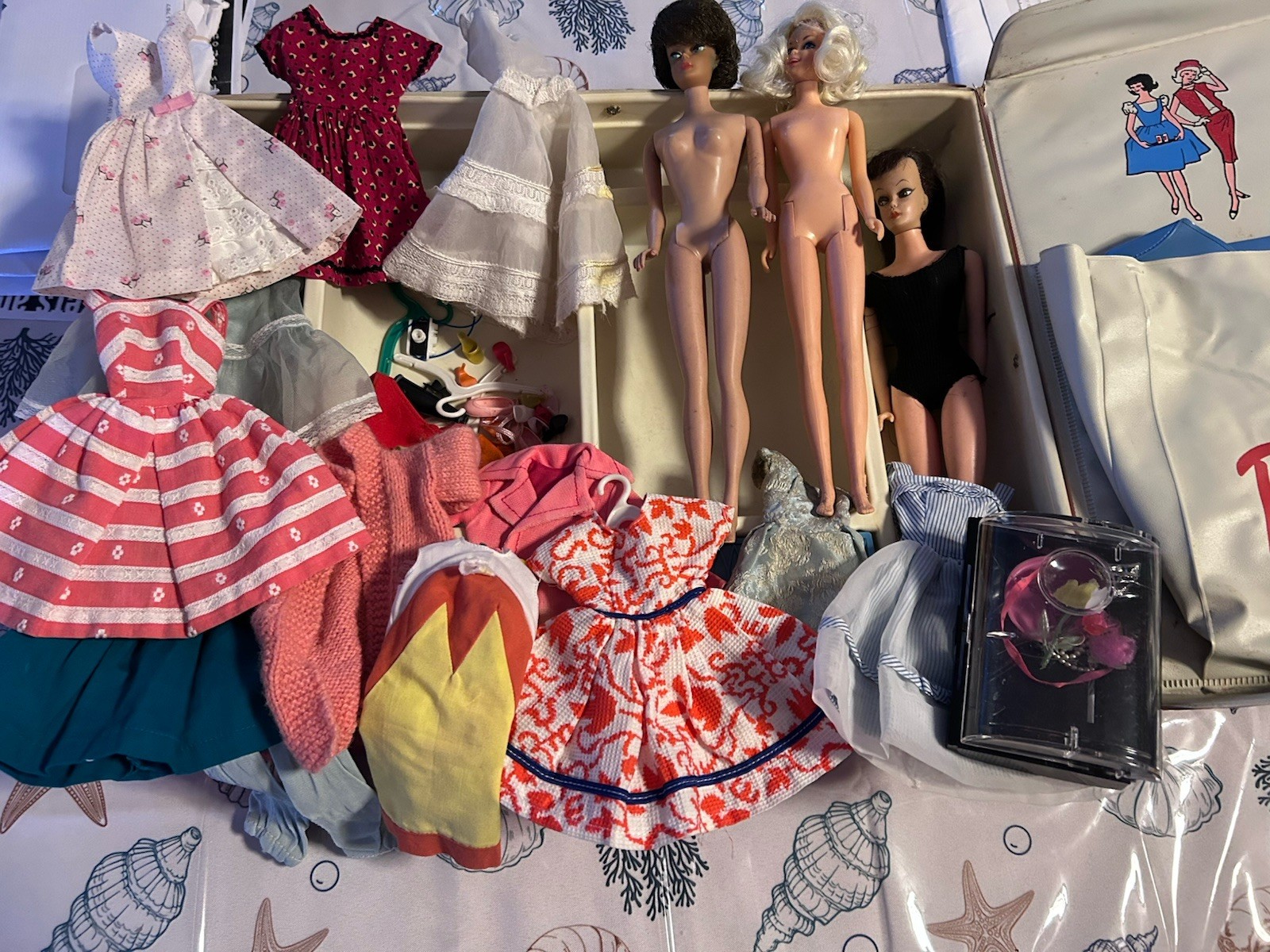 Vintage 1960s Barbie Doll Case With Dolls & Clothes As Is