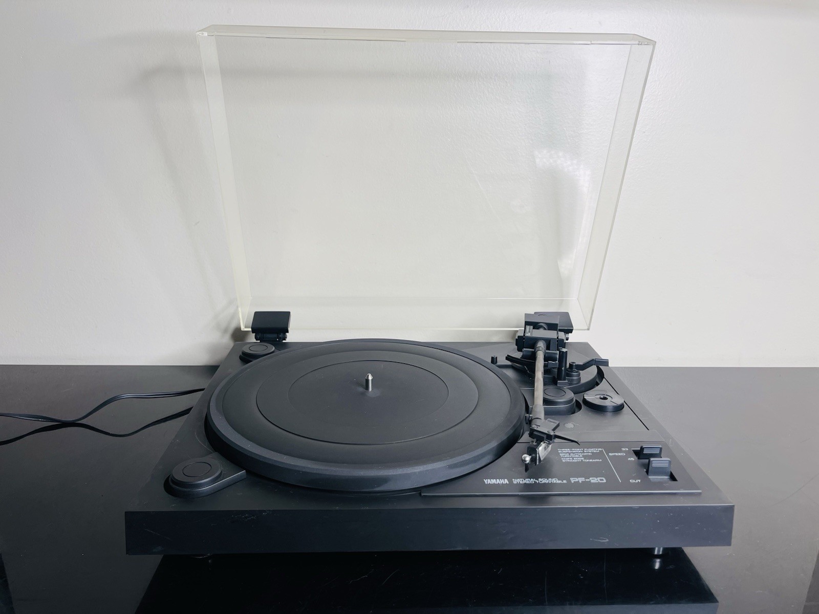 Stanton 680 EE Cartridge & Stylus On A Yamaha PF-20 Turntable Please Read Stanton 680 EE Cartridge & Stylus On A Yamaha PF-20 Turntable Please Read