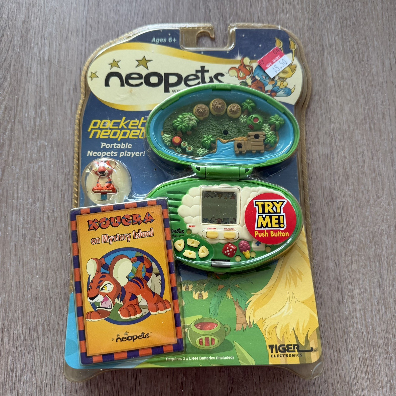 RARE Vintage Neopets Pocket NeoPet Kougra On Mystery Island NIP HTF