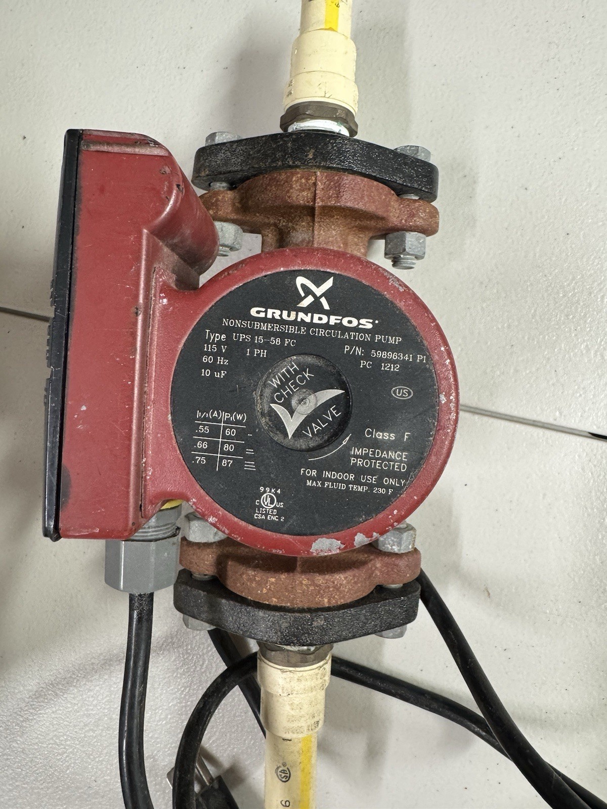 UPS15-58FC Grundfos Circulation Pump 115V 3-Speed Hydronic Untested