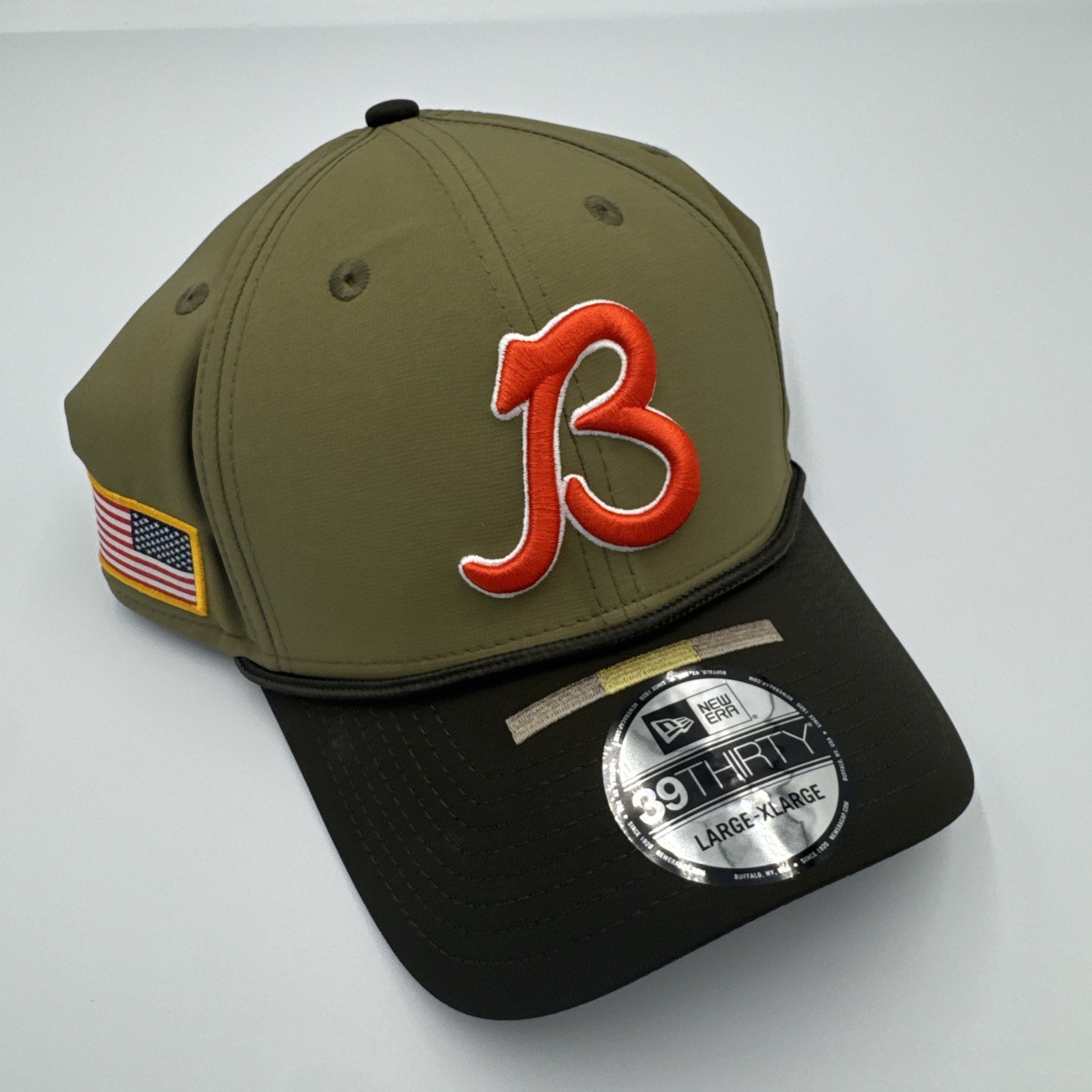 Chicago Bears Salute To Service 39Thirty Alternative Logo Hat L/XL Brand New Chicago Bears Salute To Service 39Thirty Alternative Logo Hat L/XL Brand New