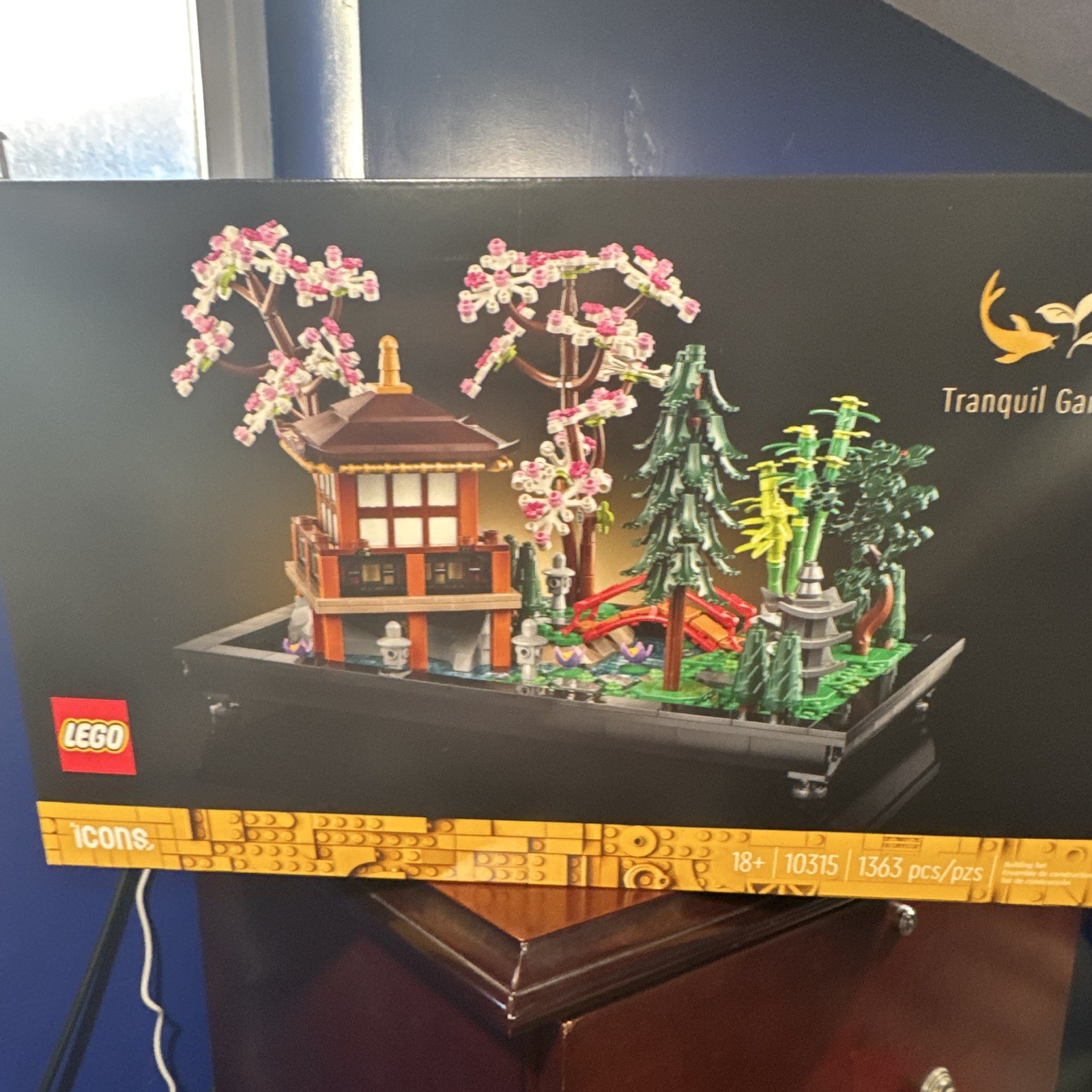 LEGO Icons 10315 Tranquil Garden NEW Complete Set 1363pcs 18+ Box LEGO Icons 10315 Tranquil Garden NEW Complete Set 1363pcs 18+ Box