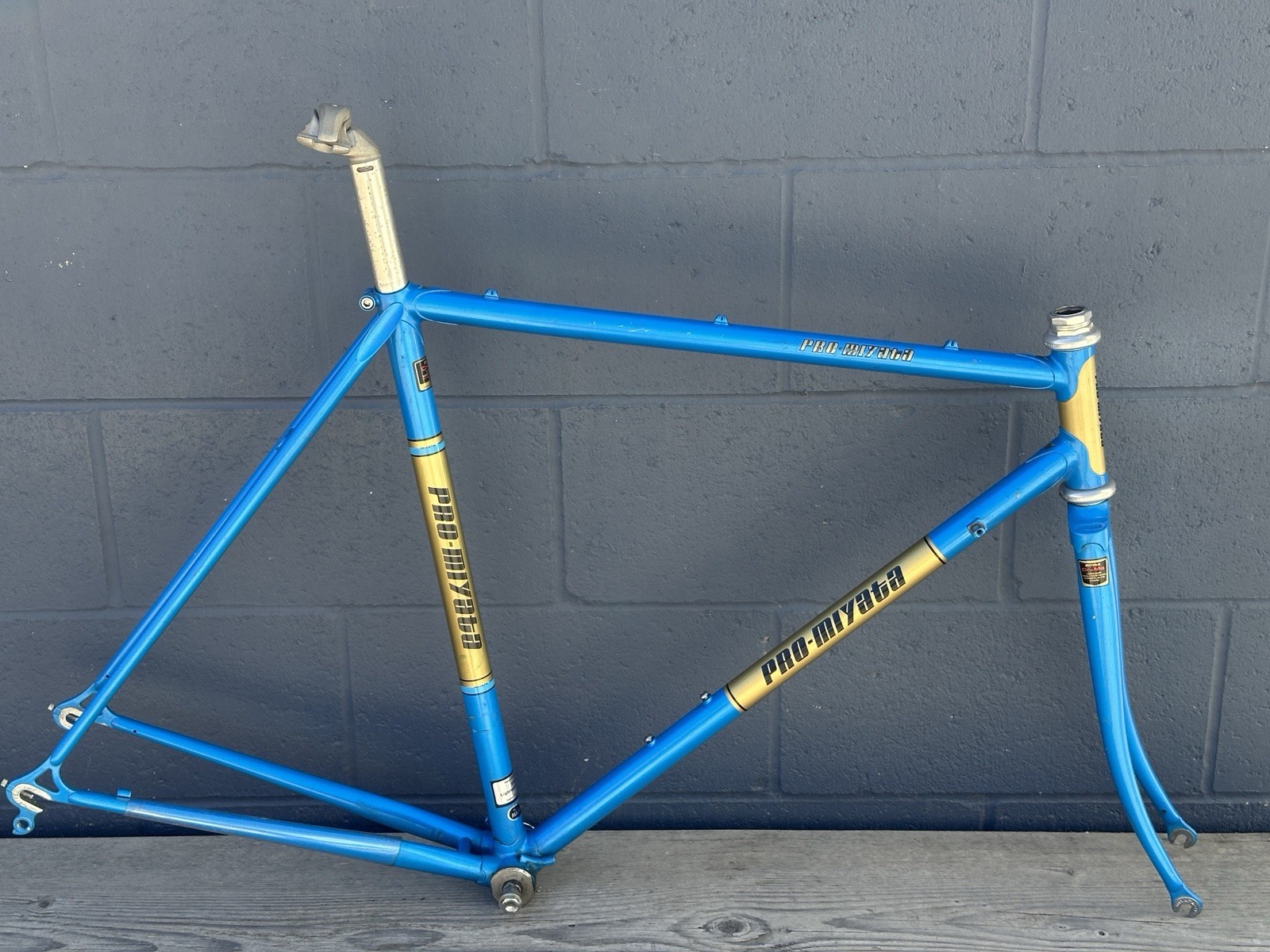 Pro-Miyata Vintage Road Bike Frameset 54cm Cr-Mo Made in Japan Blue