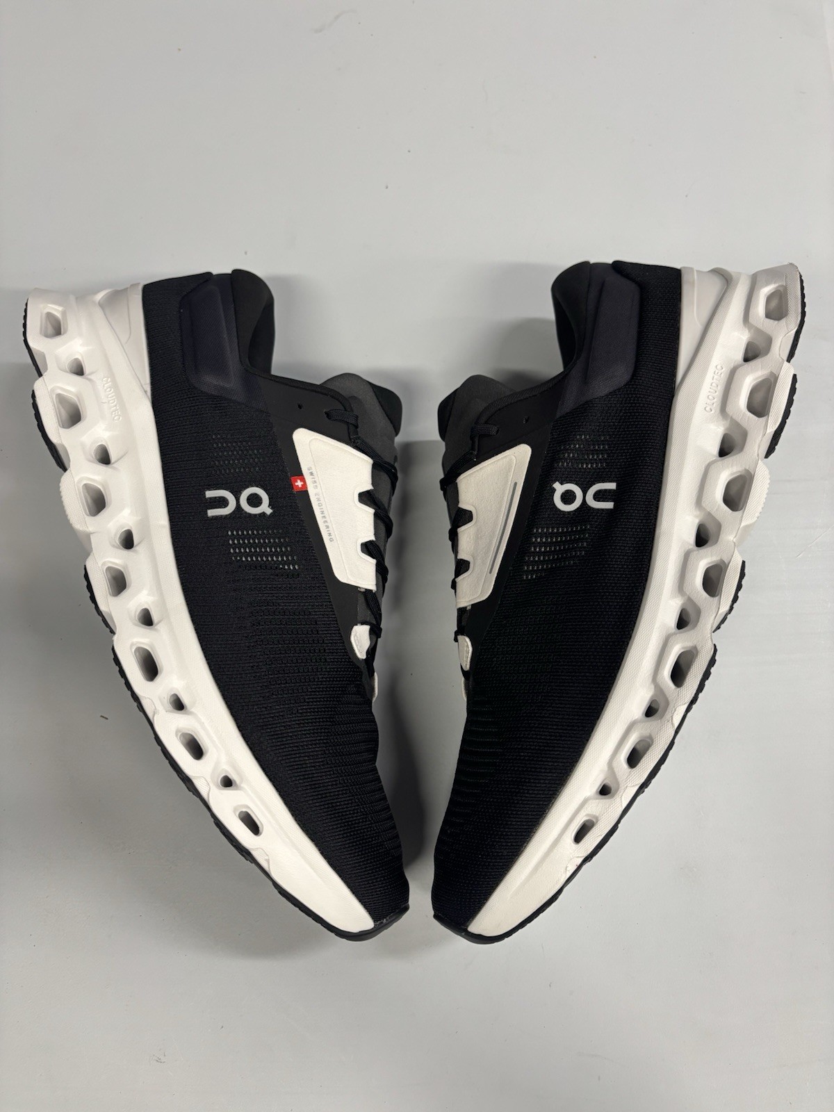 Size 14M - Brand New On Cloudstratus 3 Black Frost Running Shoes - FAST SHIPPING Size 14M - Brand New On Cloudstratus 3 Black Frost Running Shoes - FAST SHIPPING