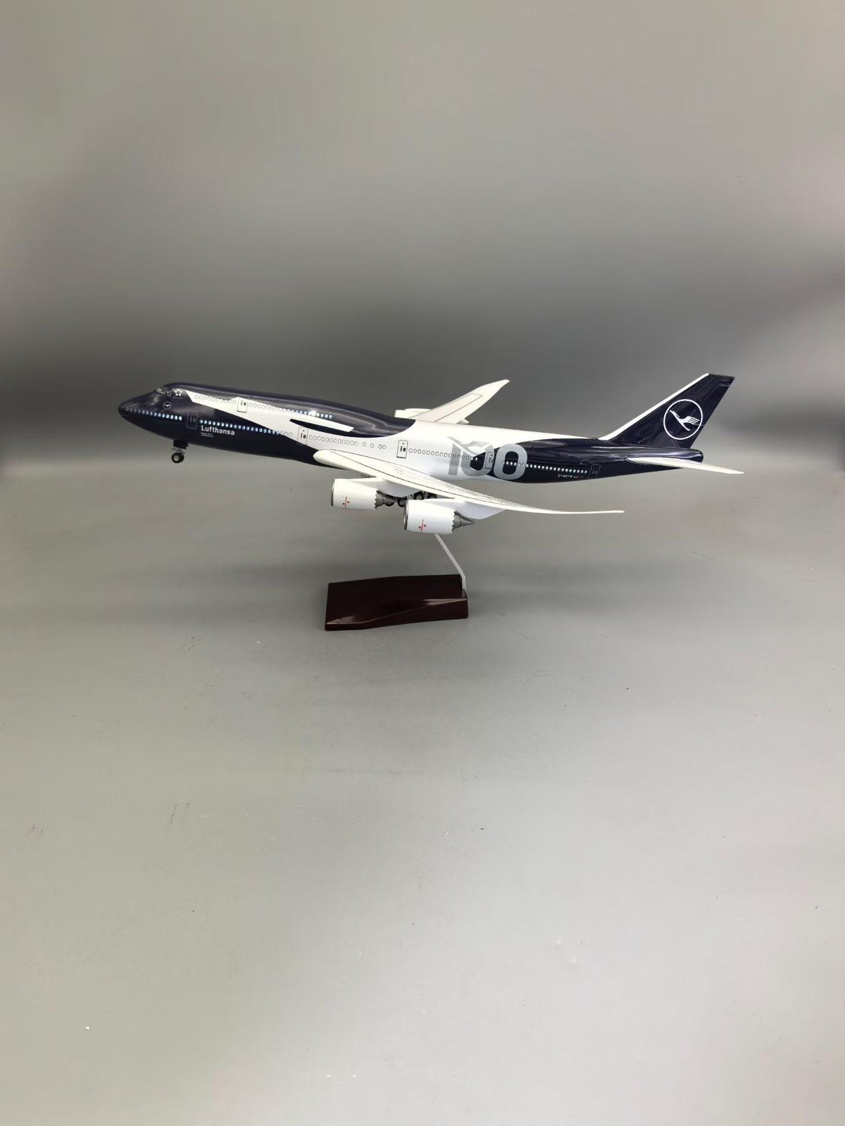 Lufthansa B747 German 100yrs 47cm Resin Die‑cast Airplane Model with Lights and