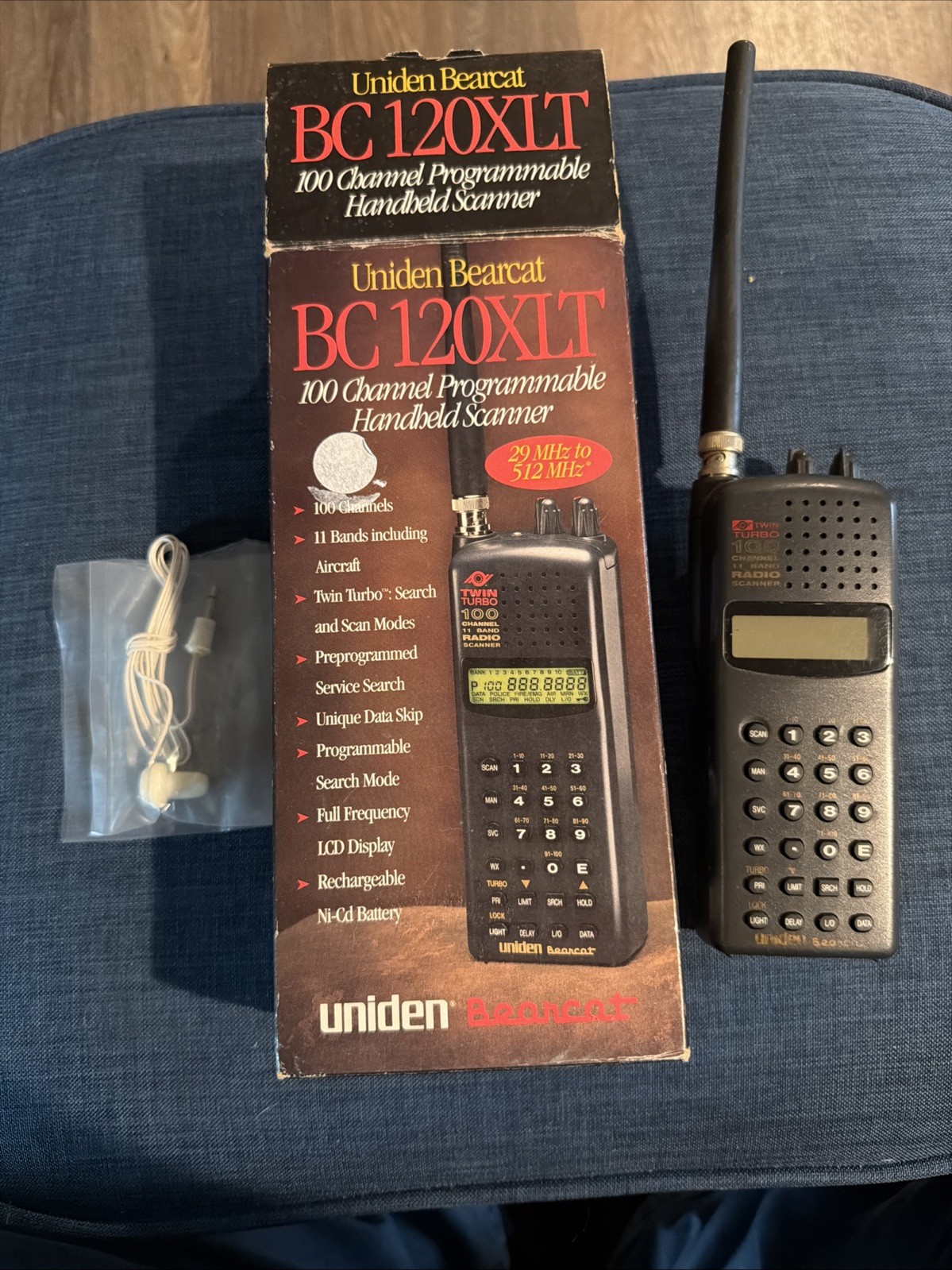 Vintage Uniden Bearcat BC 120XLT 100 Channel Programmable Handheld Scanner BS
