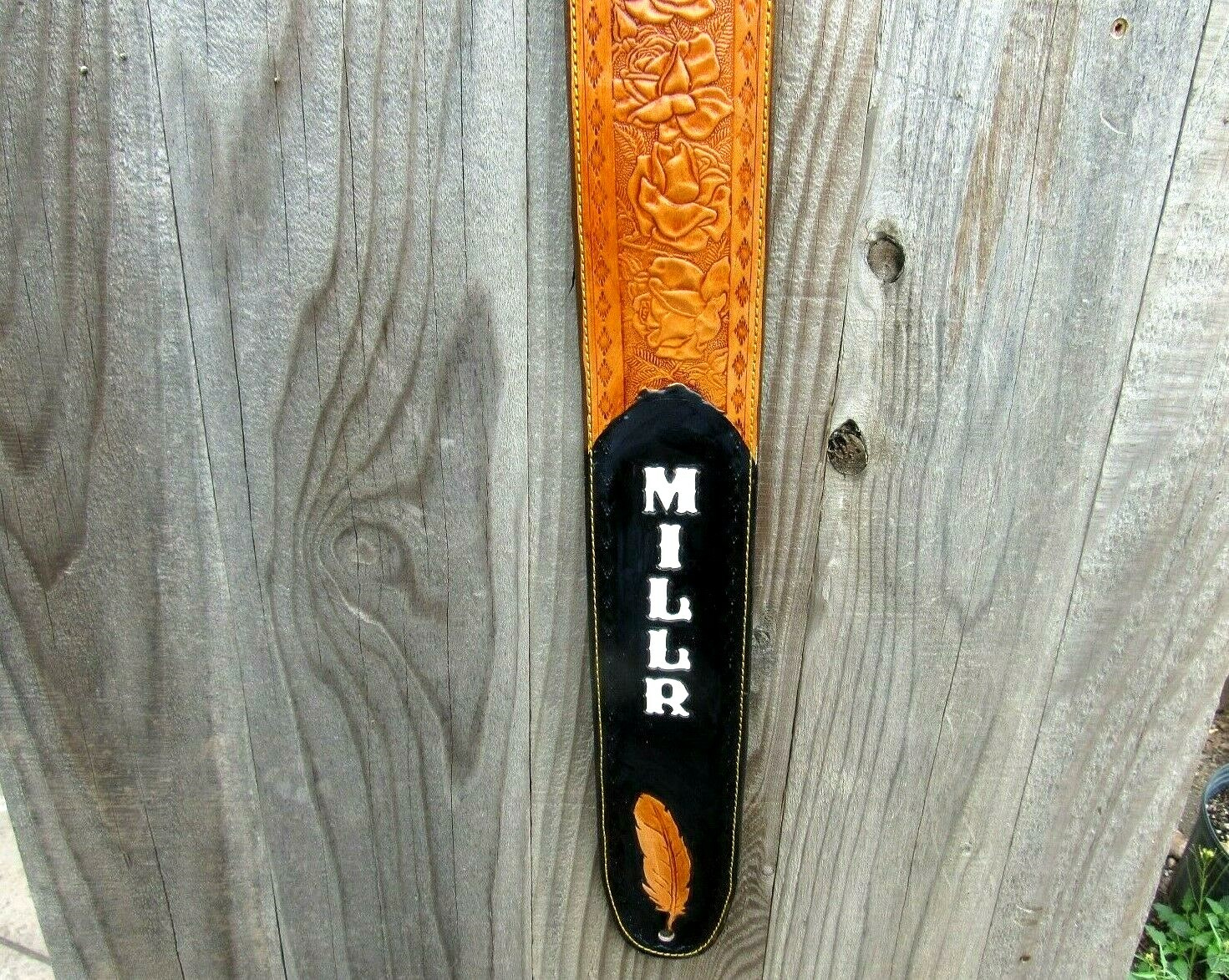 CUSTOM PADDED LEATHER GUITAR STRAP PERSONALIZED WITH YOUR NAME. CUSTOM PADDED LEATHER GUITAR STRAP PERSONALIZED WITH YOUR NAME.