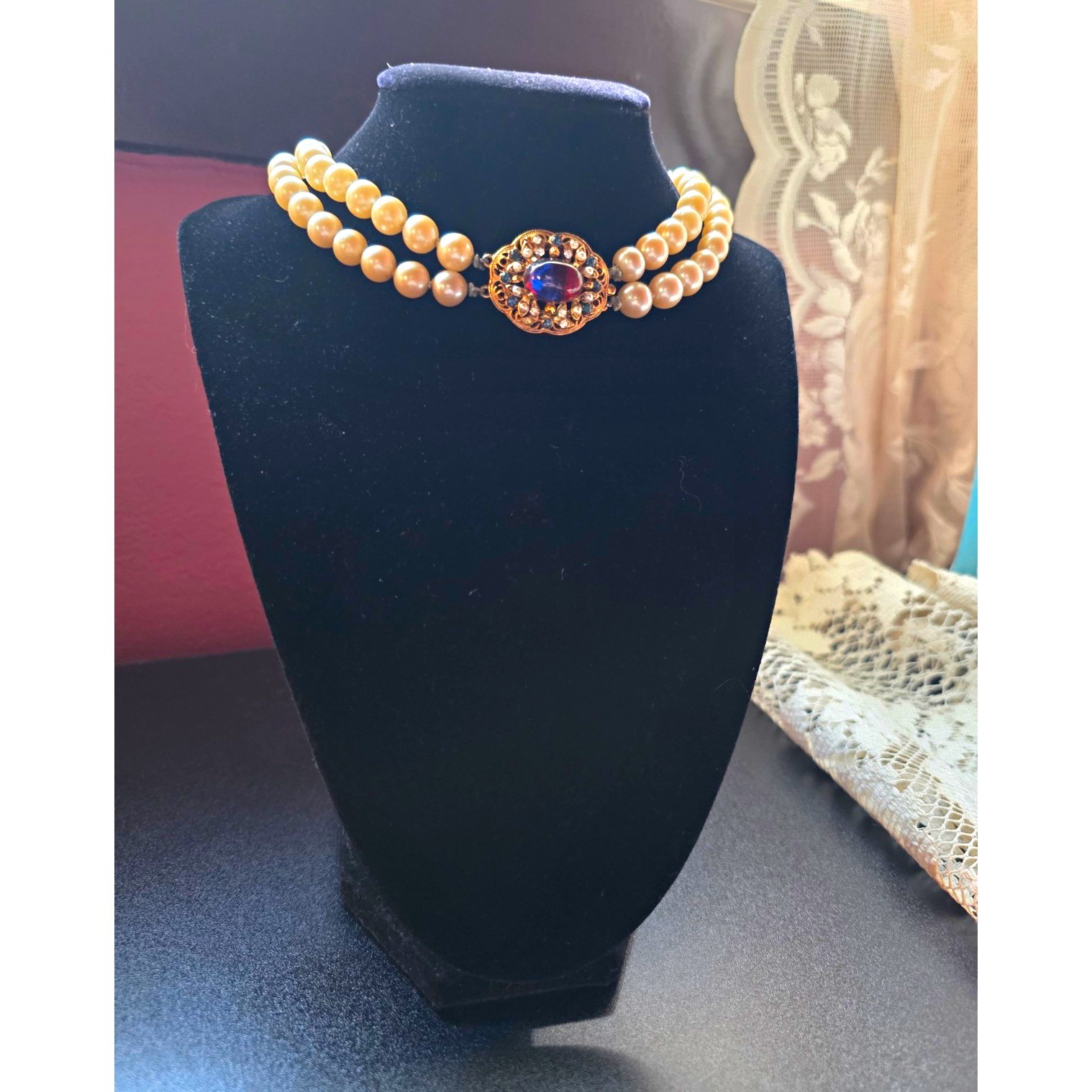 Vintage Florenza Double Strand Pearl Necklace Dragons Breath Glass Clasp Gold