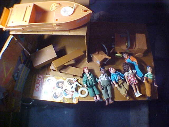 VINTAGE MEGO OUR GANG CLUB HOUSE LITTLE RASCALS looks like COMPLETE set RARE