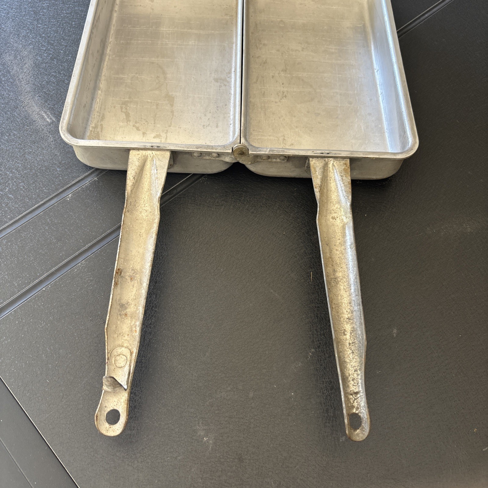 Vintage Wear-Ever No. 138 Hinged Pan Super Rare Rectangular Model USA Vintage Wear-Ever No. 138 Hinged Pan Super Rare Rectangular Model USA