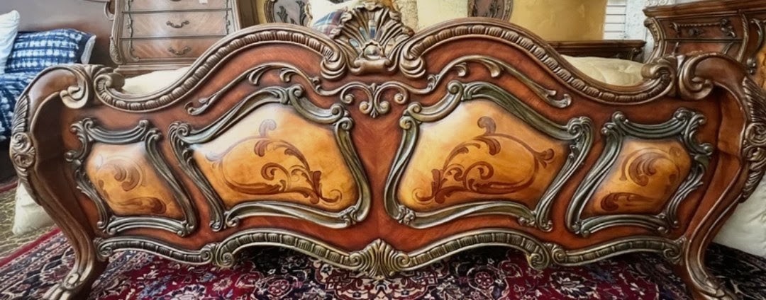 Michael AMINI KING SIZE FOOTBOARD Michael AMINI KING SIZE FOOTBOARD