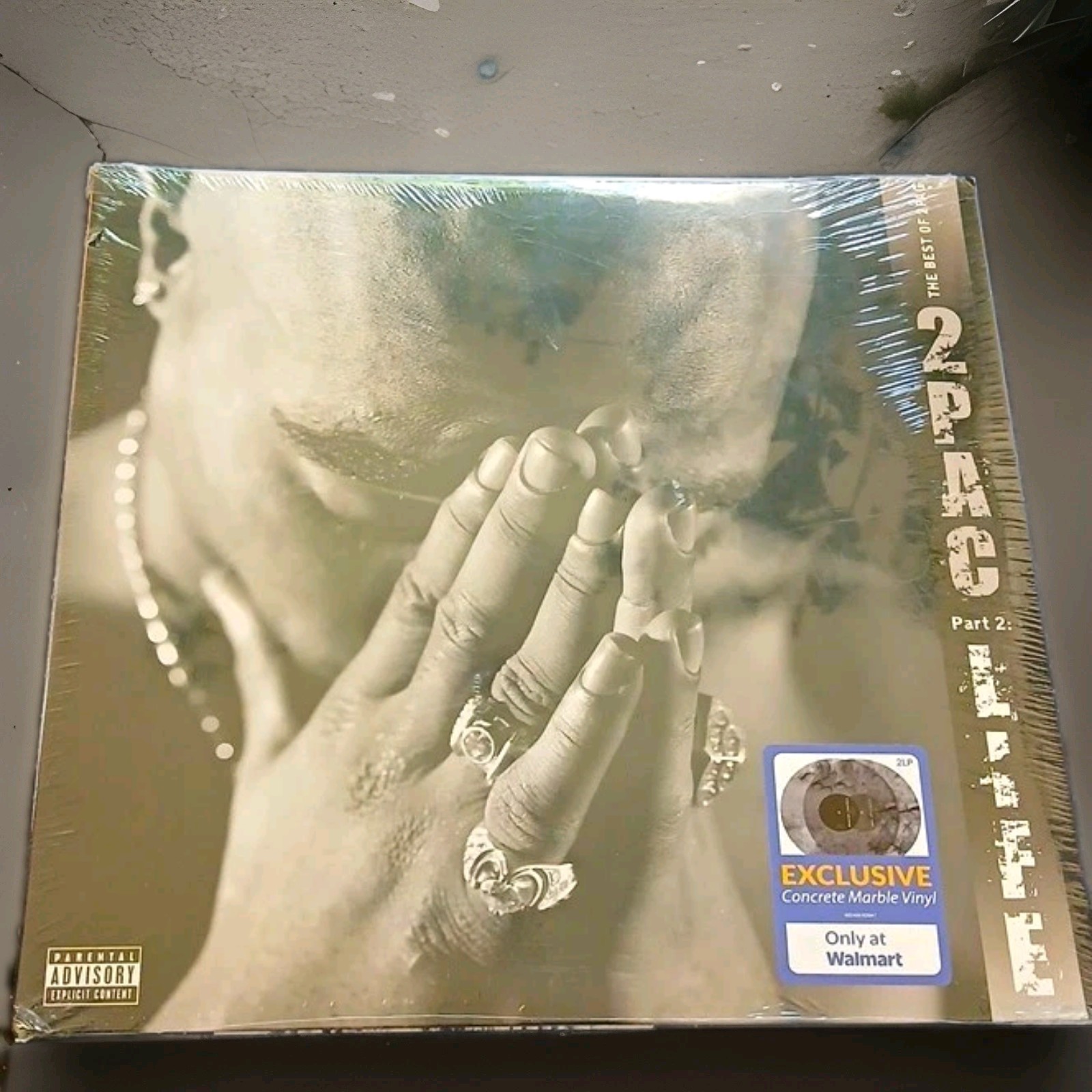 2Pac - The Best of 2Pac: Part 2: Life Exclusive Gray Colored Vinyl LP Sealed 2Pac - The Best of 2Pac: Part 2: Life Exclusive Gray Colored Vinyl LP Sealed