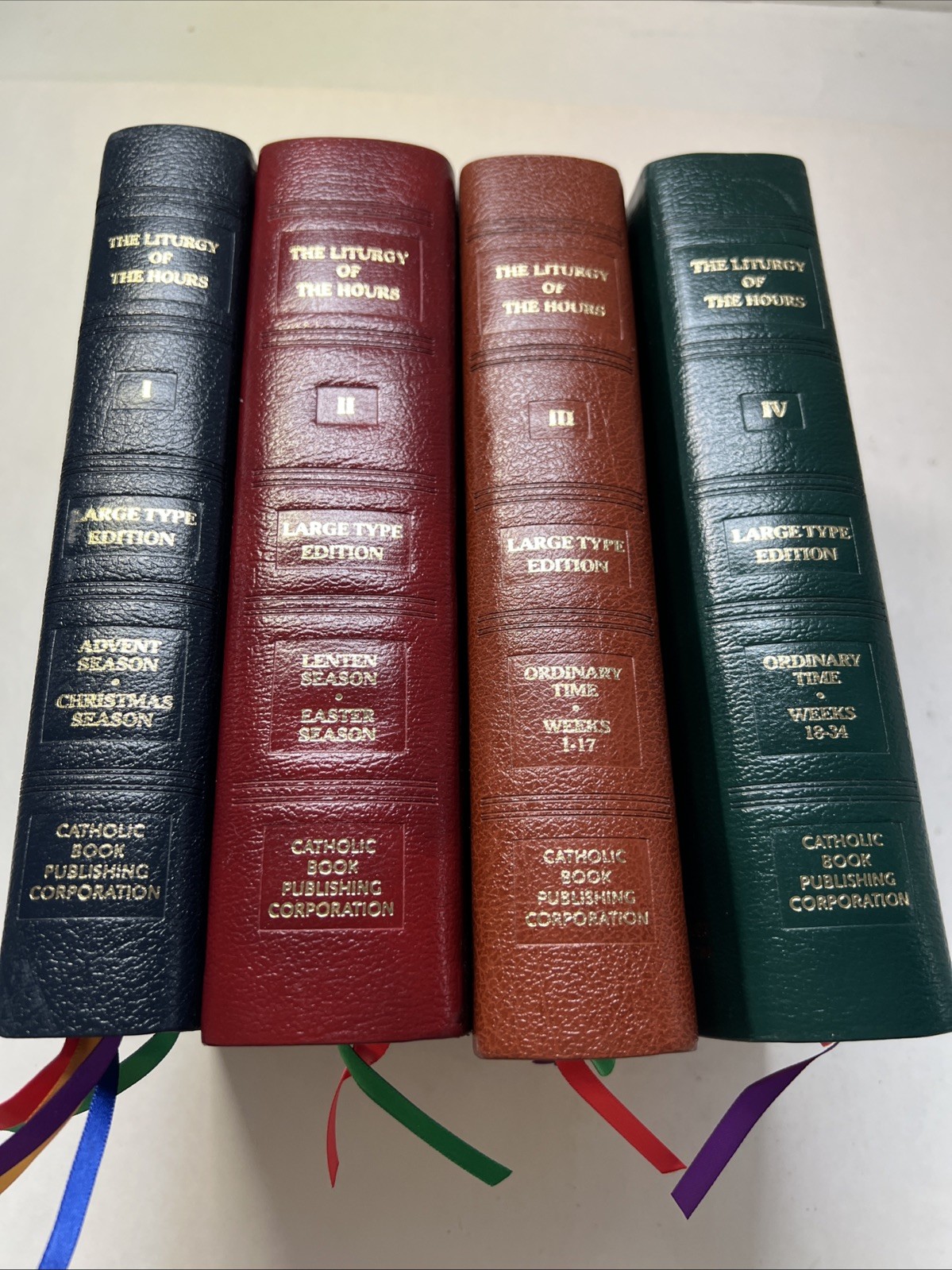 The Liturgy of the Hours Complete 4 Volume Set Large Type Edition 1975  VG