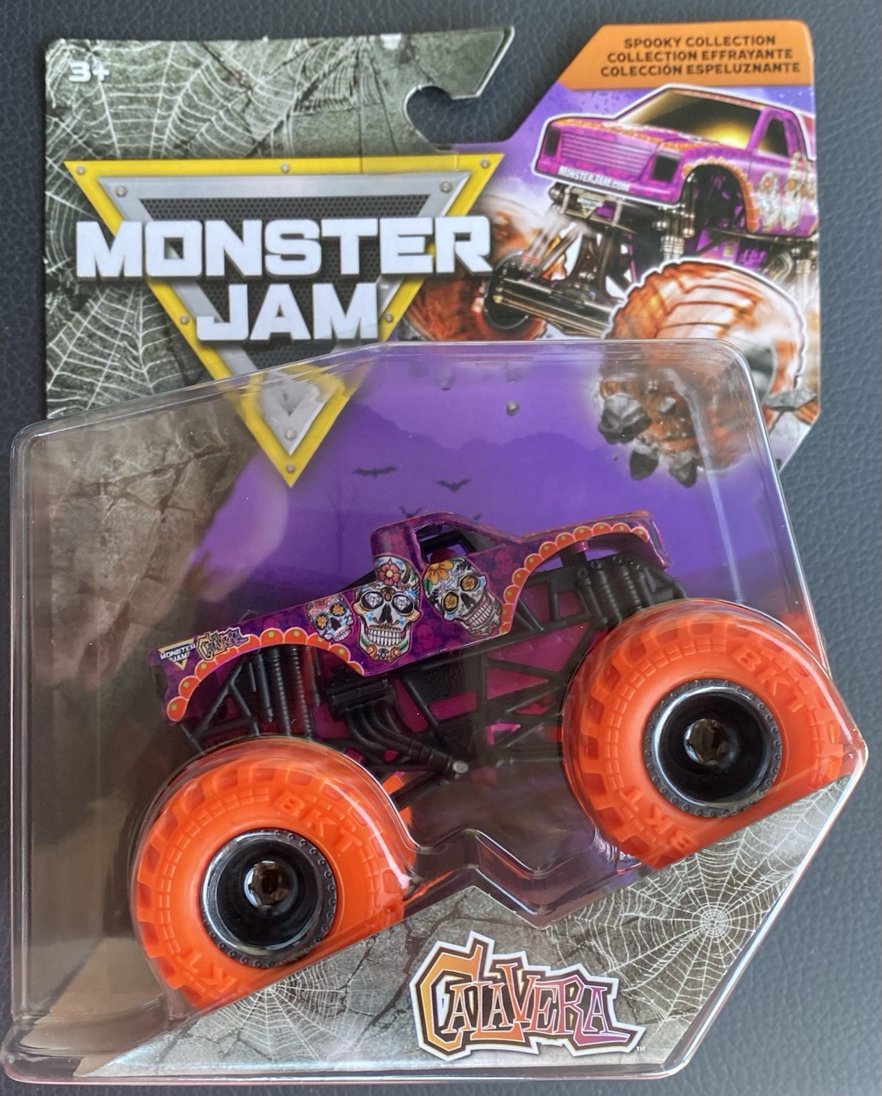 Monster Jam Spooky Collection Calavera 1:64 Monster Jam Spooky Collection Calavera 1:64