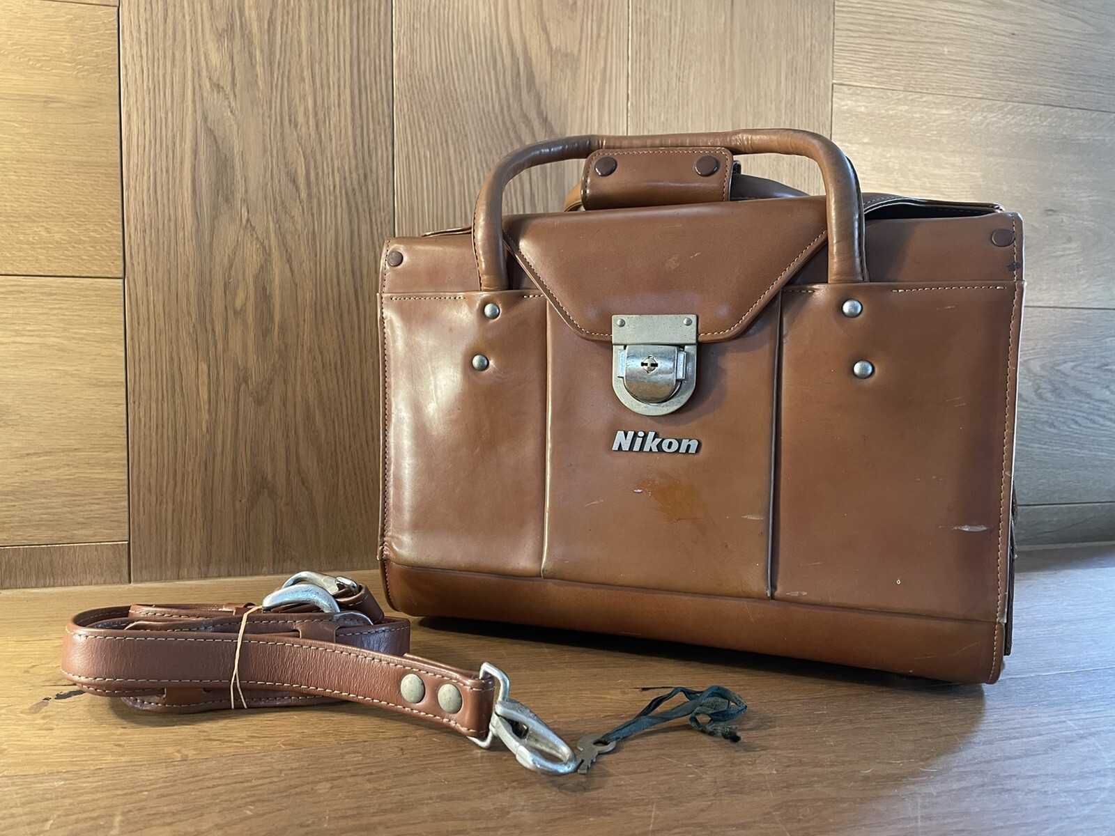 *Exc+5* Nikon FB-15 Genuine Camera Bag Leather Gazette Case Bag Brown From Japan
