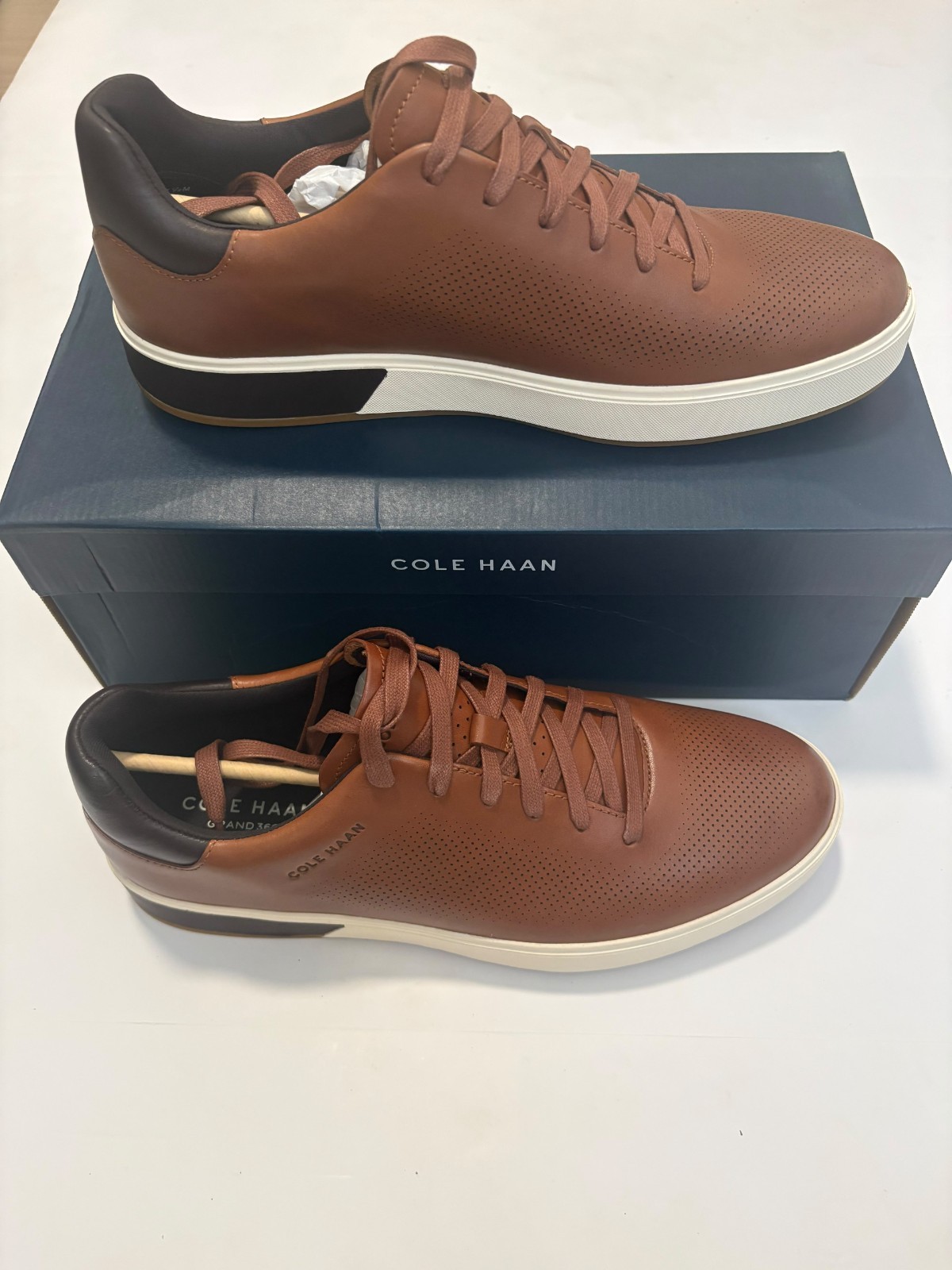 Cole Haan C40833 GrandPro AngleAce Lace up Sneakers Tan NIB US Men\'s 13 Cole Haan C40833 GrandPro AngleAce Lace up Sneakers Tan NIB US Men\'s 13