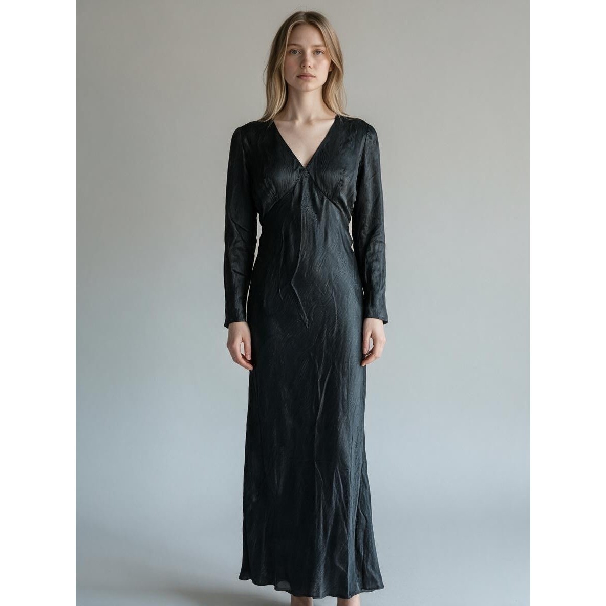 Fresha London Maxi Dress Womens XS Black Silk Open Back Jacquard V-Neck NWT