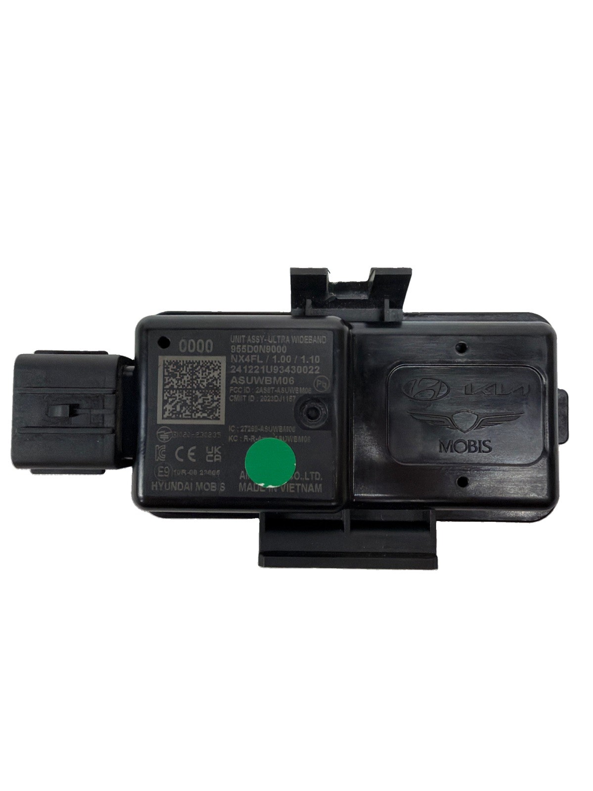 2025-2026 Hyundai Tucson Rear Keyless Entry Receiver Module OEM #352 2025-2026 Hyundai Tucson Rear Keyless Entry Receiver Module OEM #352