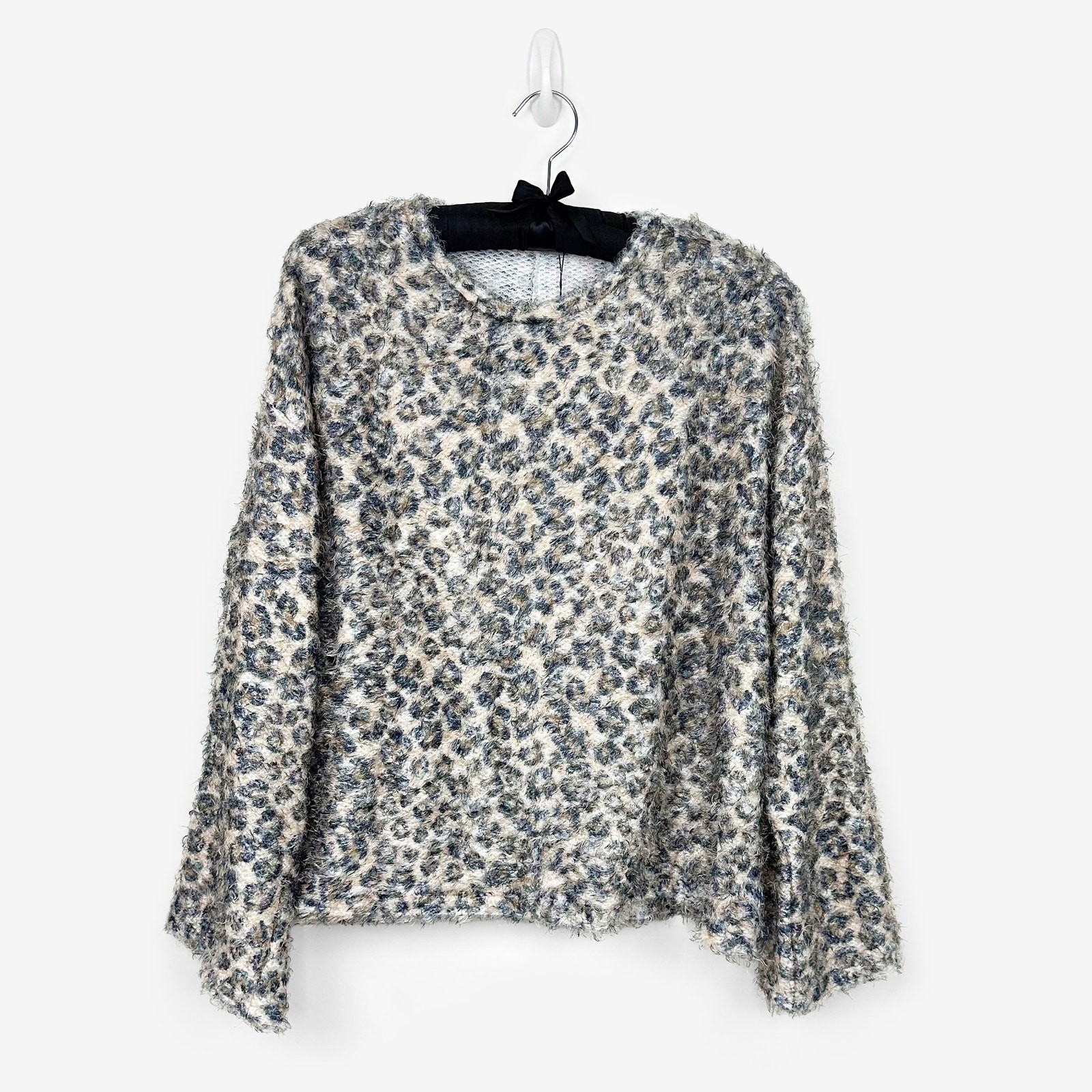 Zara Trafaluc Fuzzy Leopard Sweater Size L Animal Print Cozy Comfy Relaxed Y2K
