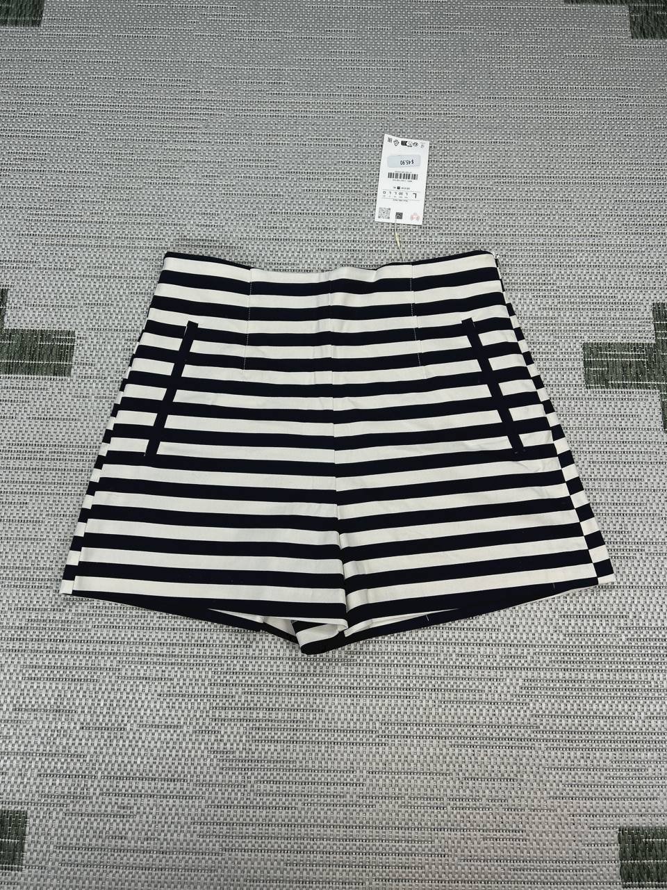 Zara High Waisted Shorts Womens Large Multicolor Horizontal Stripe Side Zip NEW 