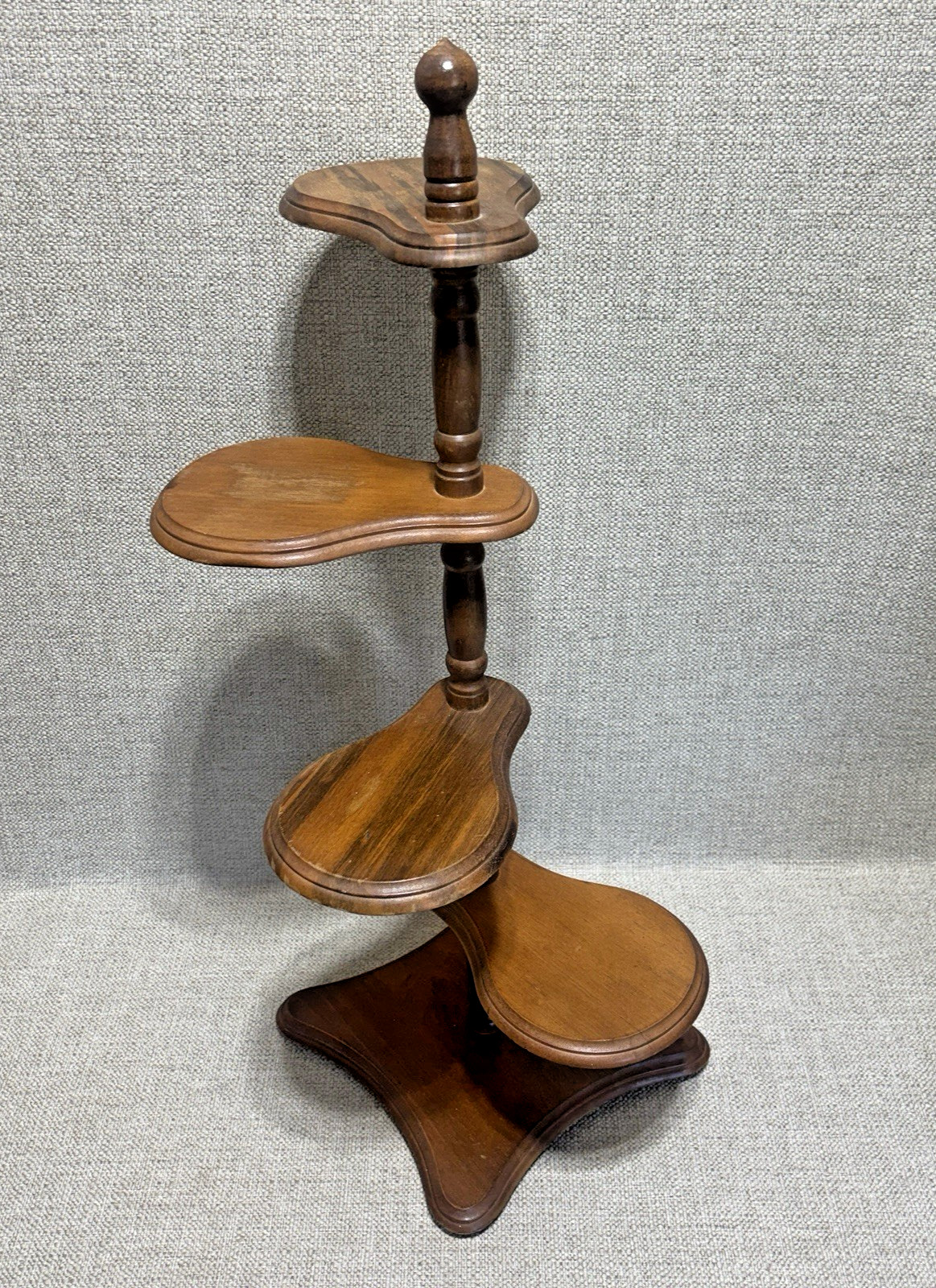 Vtg Mid Century Wood Spiral Plant Stand Tiered Paddle Display Riser Shelf 30\