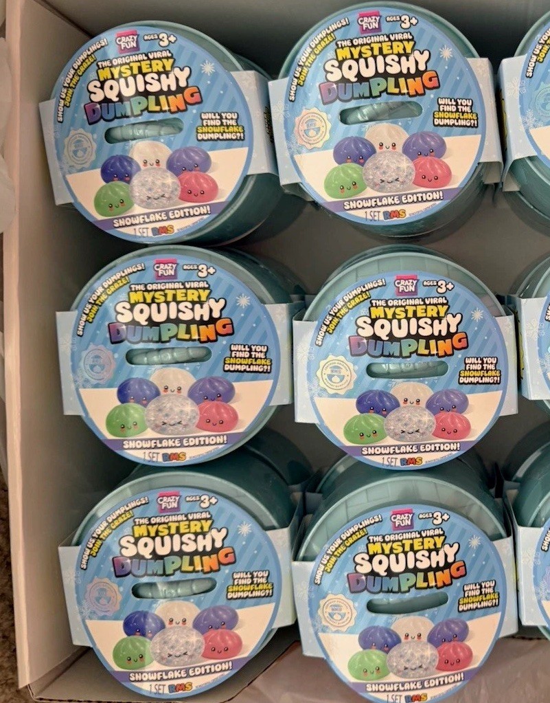 Hobby Lobby Crunchy RMS Mystery Squishy Dumpling Snowflake Edition Set Lot 10 Hobby Lobby Crunchy RMS Mystery Squishy Dumpling Snowflake Edition Set Lot 10