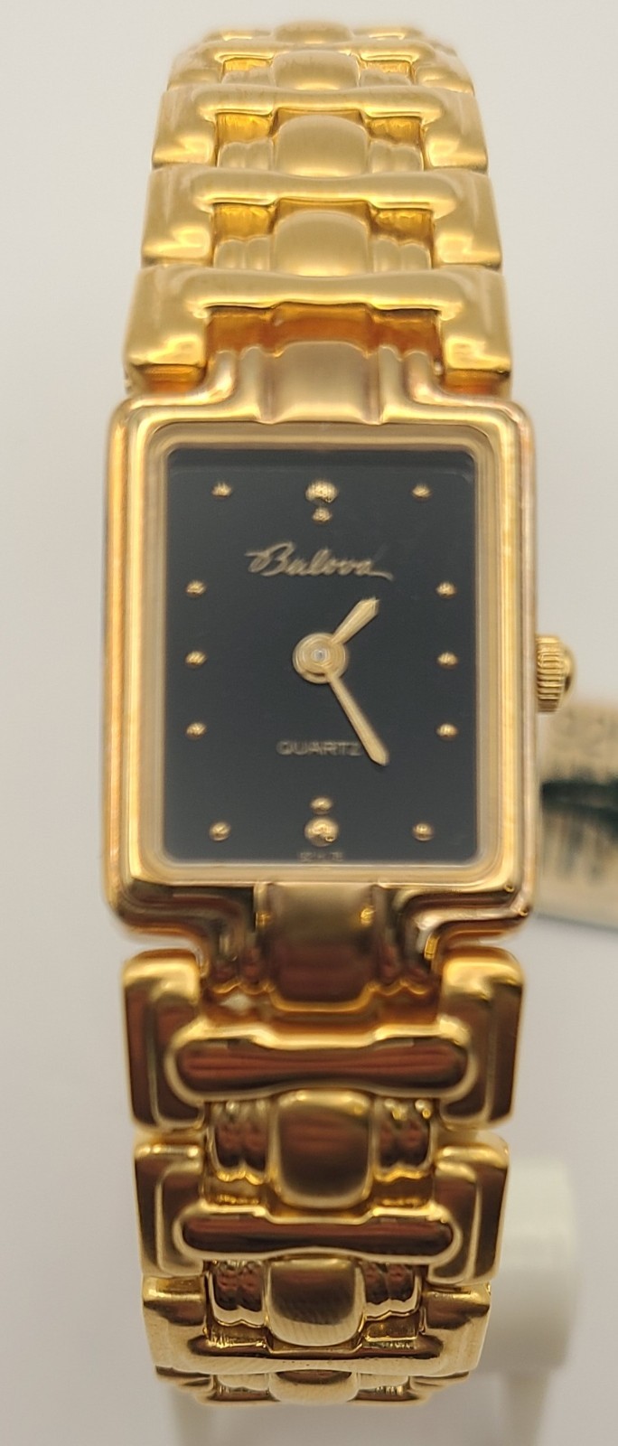 ​NOS Bulova 92H78 Women’ Luxury Watch Timeless Elegance withBlack &GoldTone