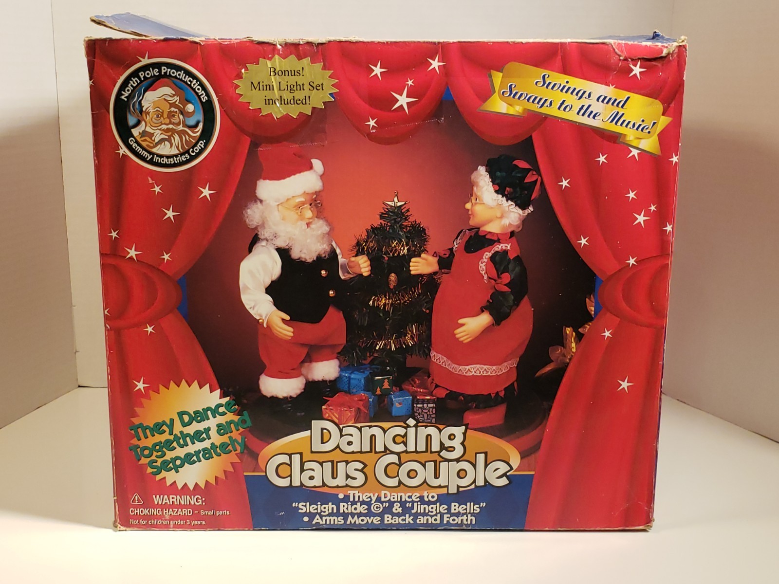 Vintage 1998 Gemmy Dancing Claus Couple Santa Mrs Claus Animated Musical - Works