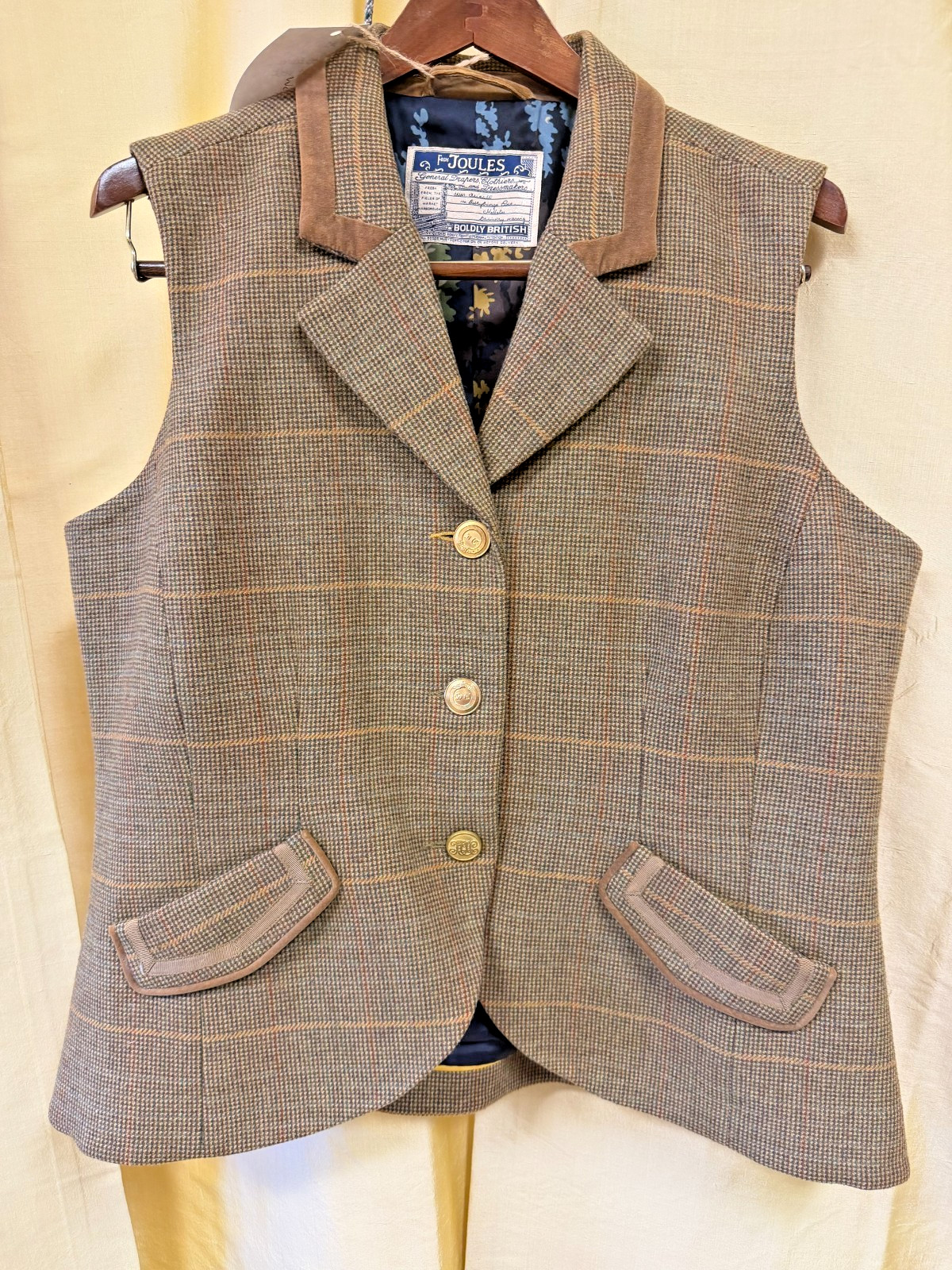 Joules Vest Tweed UK18/US14 Fox Hunting Equestrian Horse Imported from the UK Joules Vest Tweed UK18/US14 Fox Hunting Equestrian Horse Imported from the UK