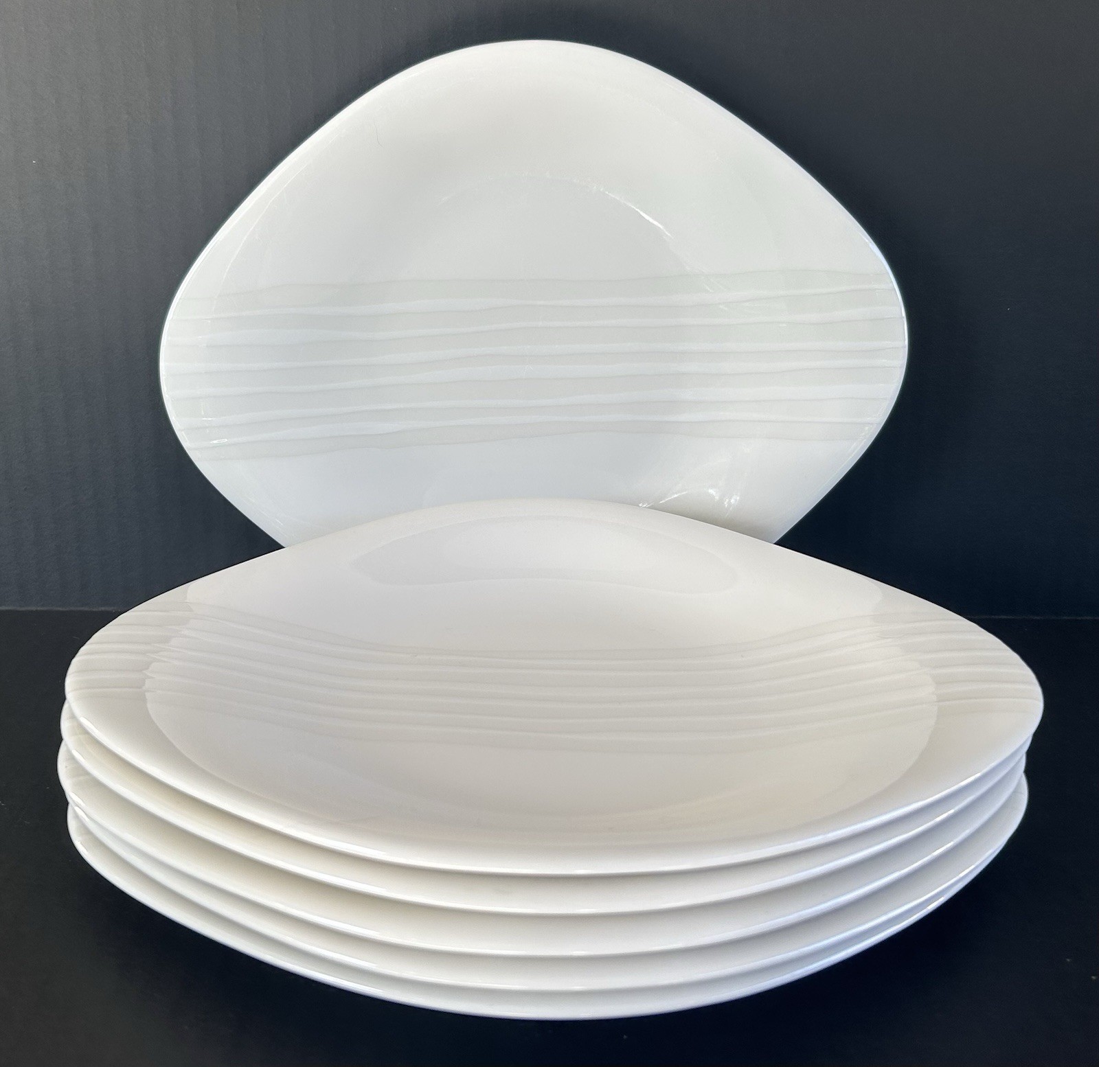 Villeroy & Boch Dune Lines Oval Salad Plates 10 1/4\