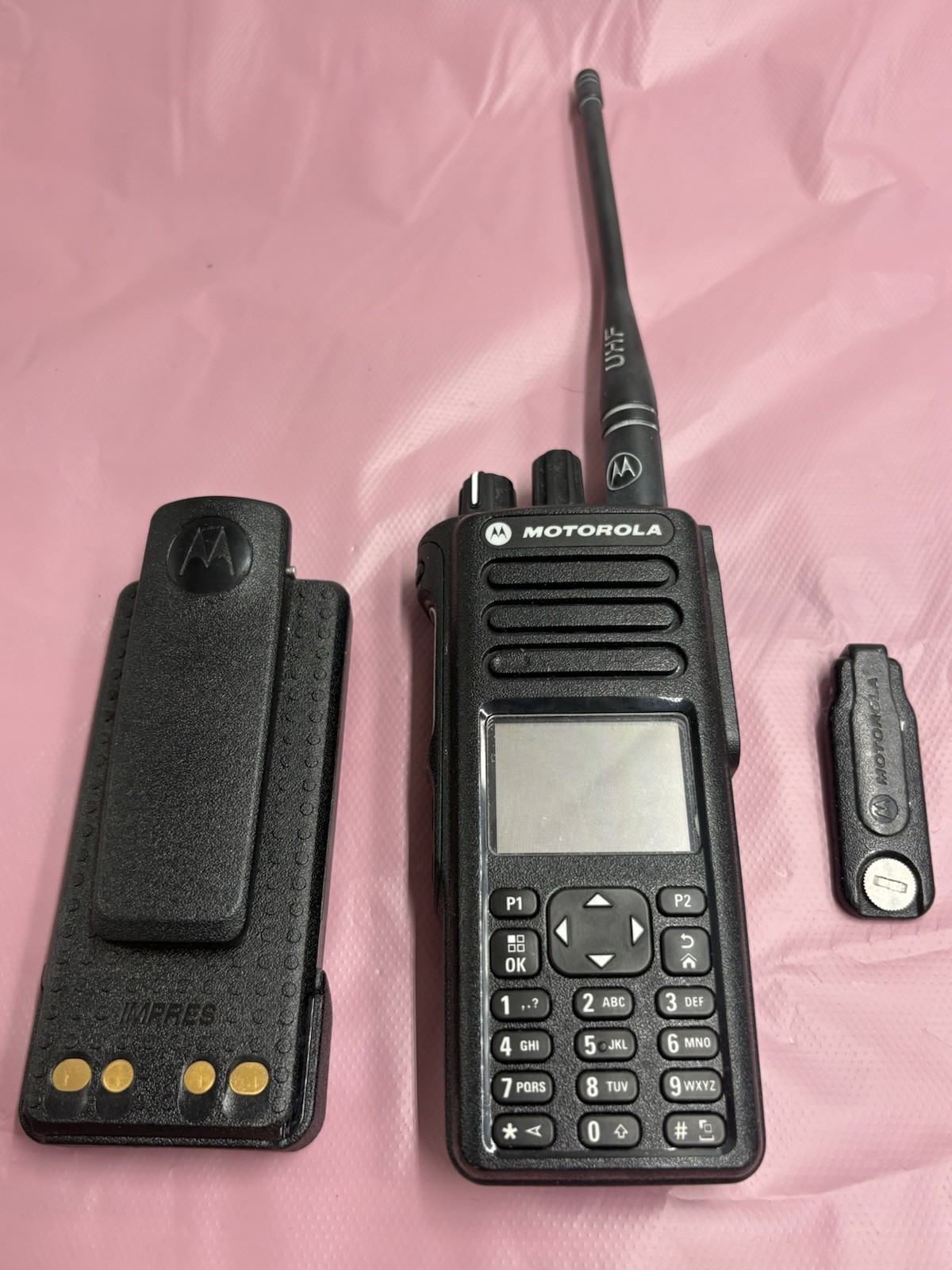 Motorola XPR 7550e UHF Radio AAH56RDN9RA1AN Capacity Plus WiFi + Battery & Clip
