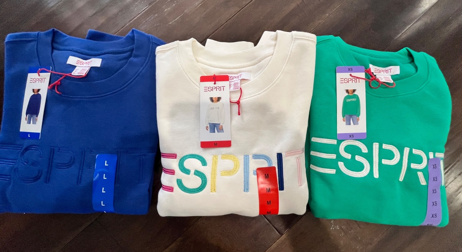NWT ESPRIT Women's Fleece Crewneck Sweatshirt 80s 90s Retro *3 COLORS AVAILABLE* NWT ESPRIT Women's Fleece Crewneck Sweatshirt 80s 90s Retro *3 COLORS AVAILABLE*