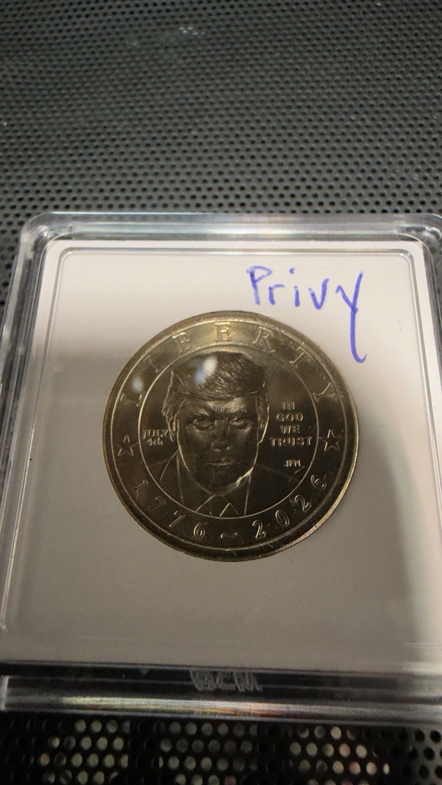 2026 P President Donald J. Trump $1 Coin with July 4th Privy - IN HAND 🔥