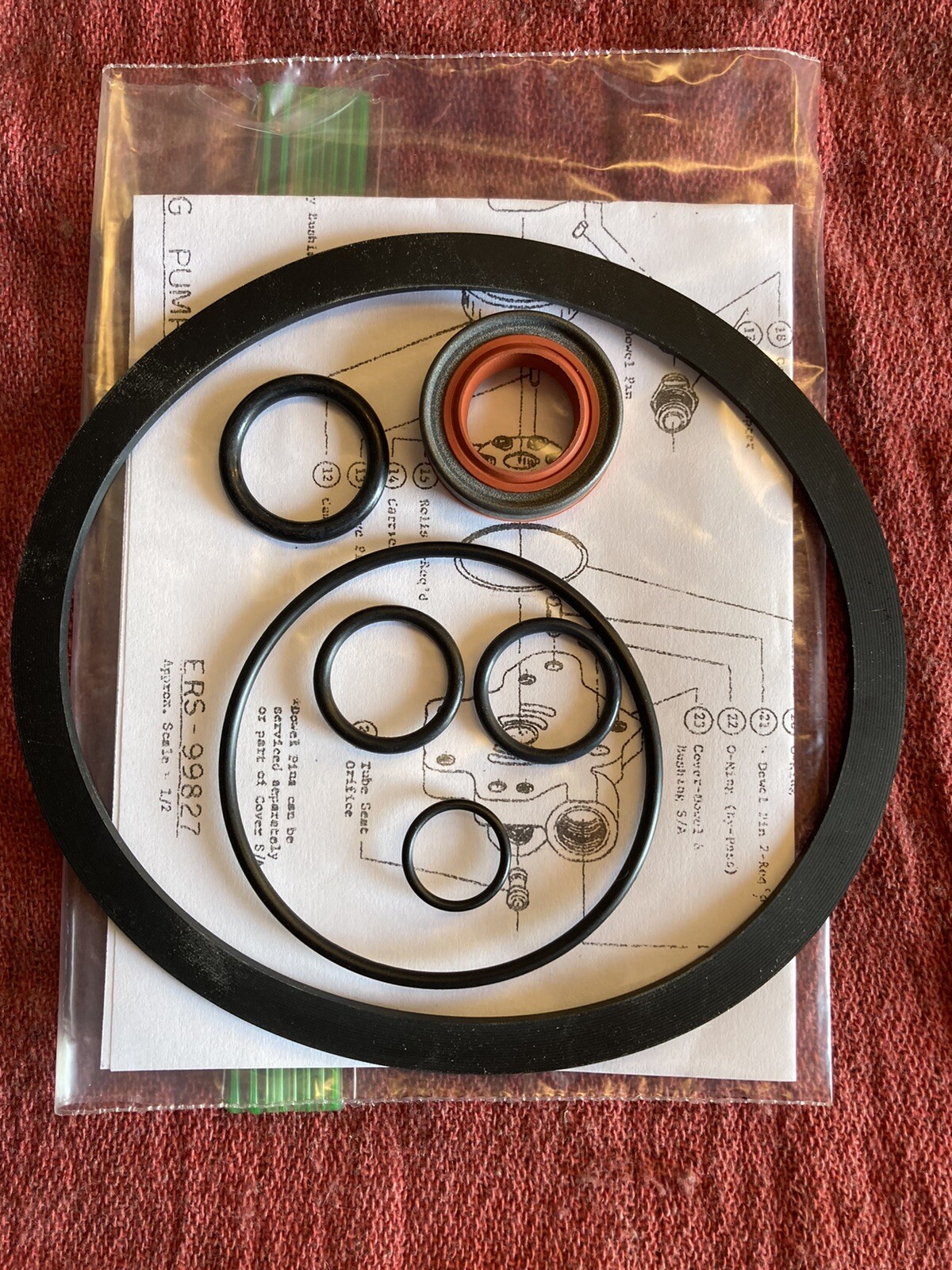 FORD 601,800,801,900,901,2000,4000 TRACTOR EATON POWER STEERING PUMP SEAL KIT