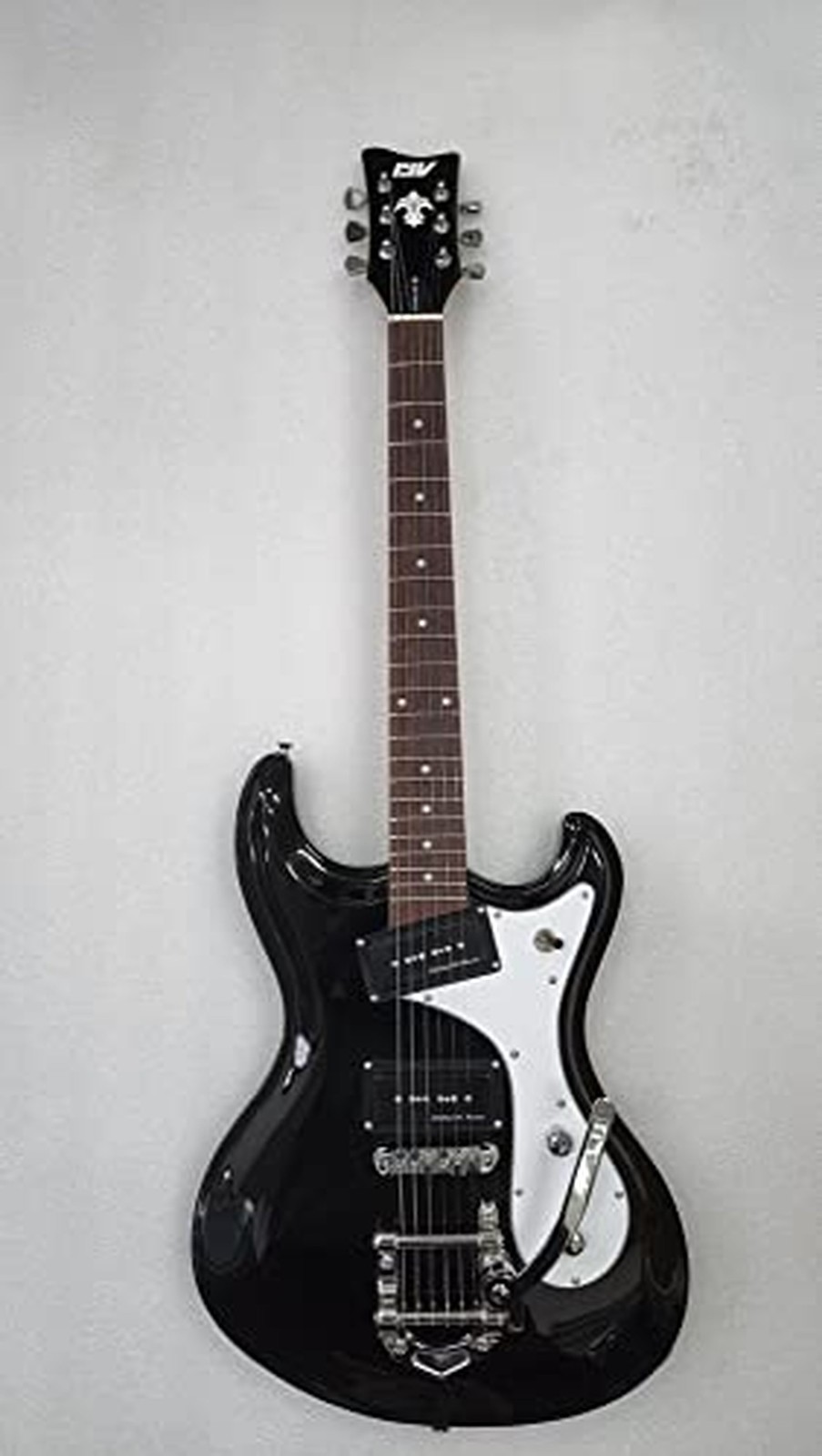 IYV ISMR-200 6 String Solid Body Electric Guitar, Black IYV ISMR-200 6 String Solid Body Electric Guitar, Black