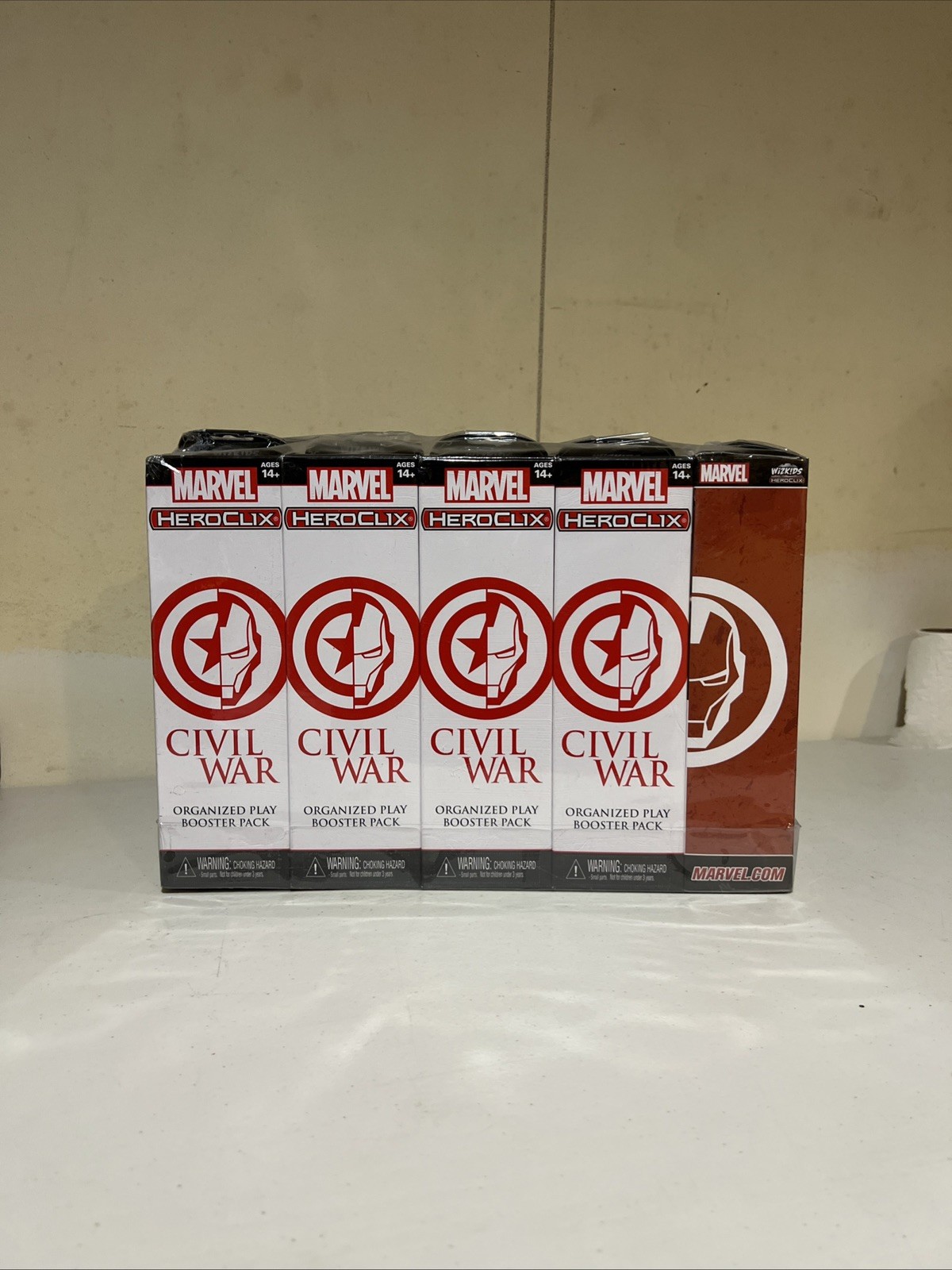 Marvel Heroclix Civil War Sealed Brick 10 Boosters With Prize Pack Brand New Marvel Heroclix Civil War Sealed Brick 10 Boosters With Prize Pack Brand New