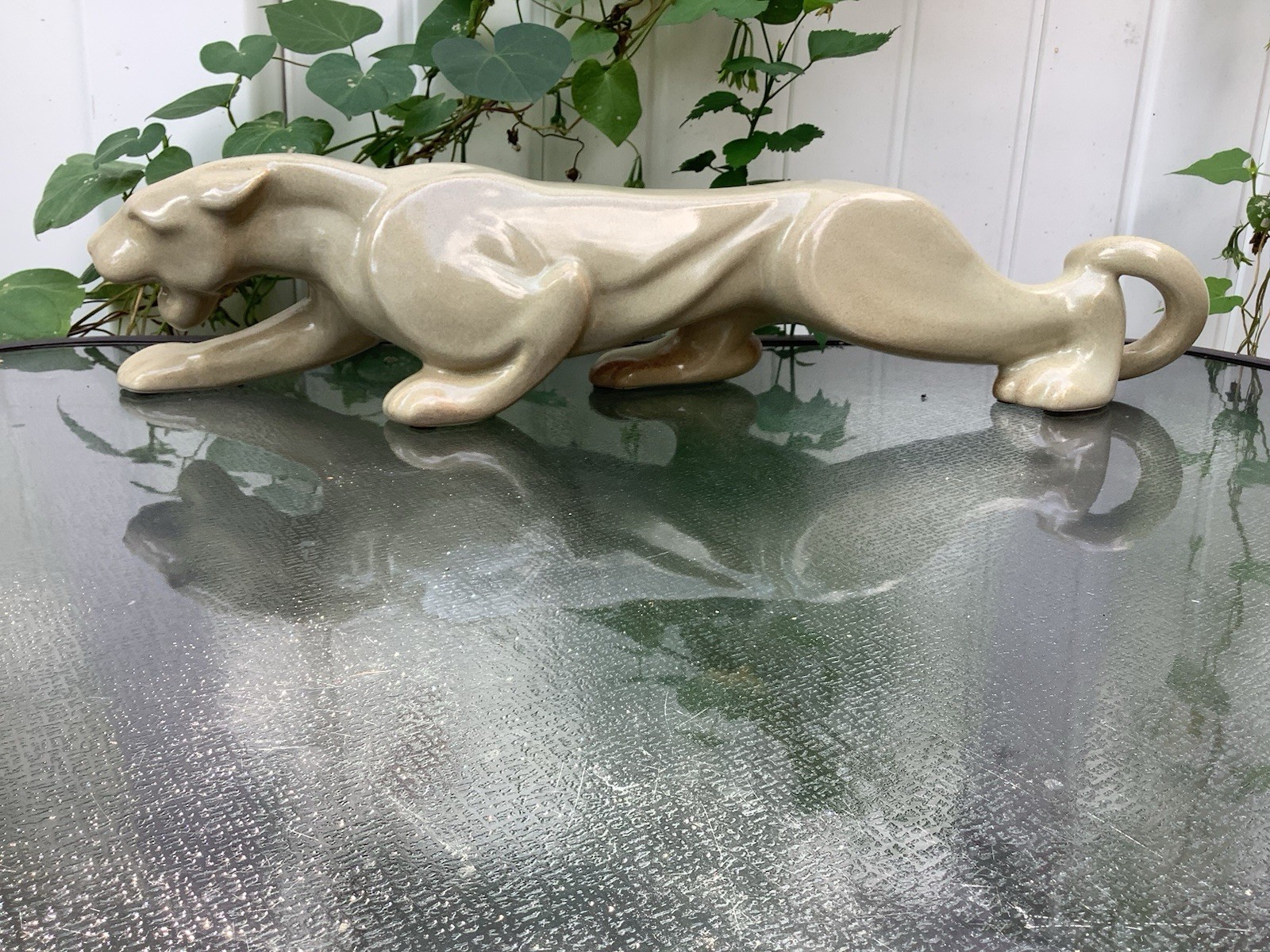 Stunning Haeger 23.5” Vintage Ceramic Walking Panther Display Piece Glossy Beige